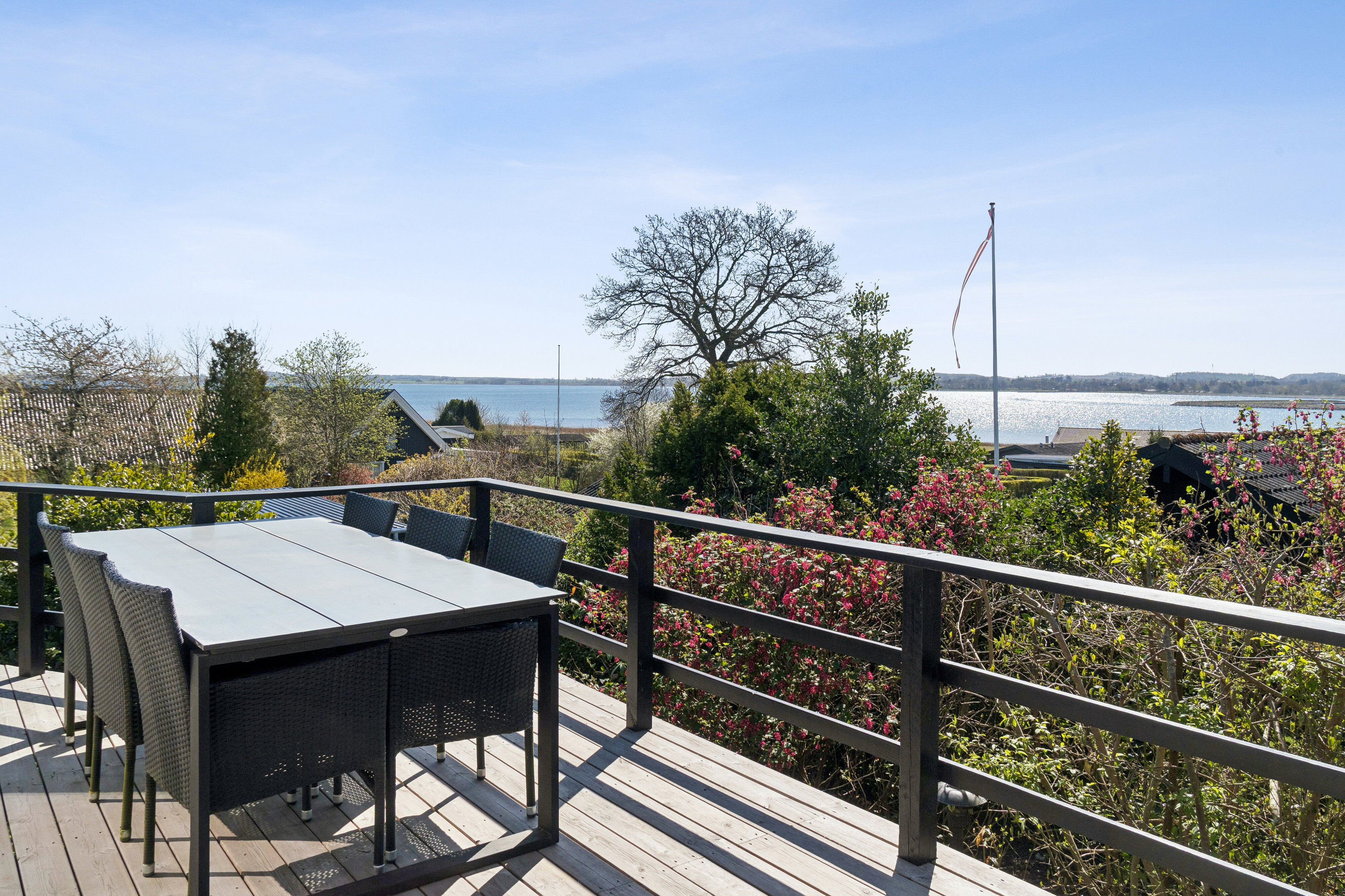 Miniaturebillede 2: terrasse. Billede af Strandsvinget 27, Plejeruphuse, 4571 Grevinge