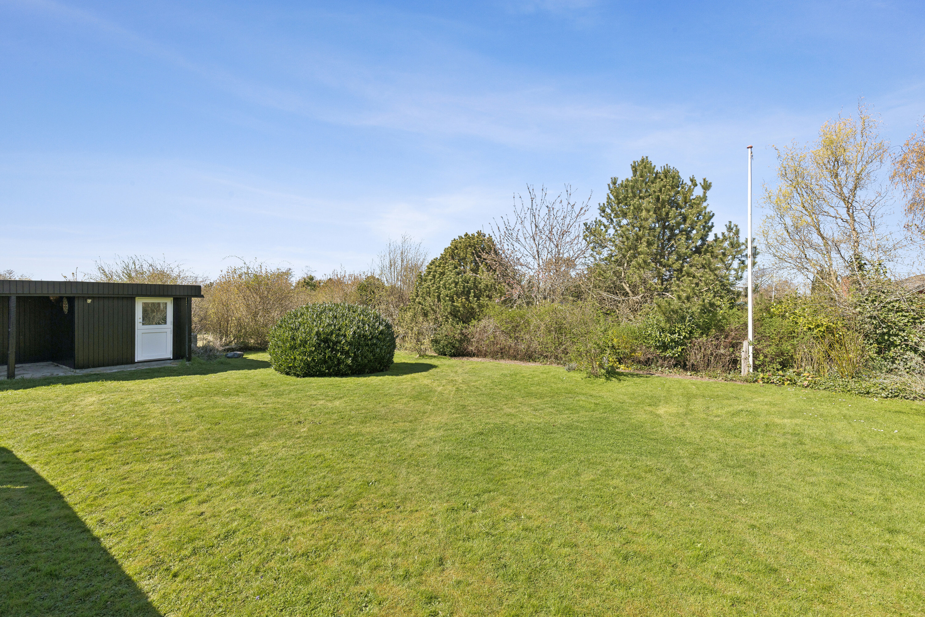 Fremhævet set fra haven billede i fuldskærmstilstand. Billede af Delfivej 11, Drøsselbjerg, 4200 Slagelse