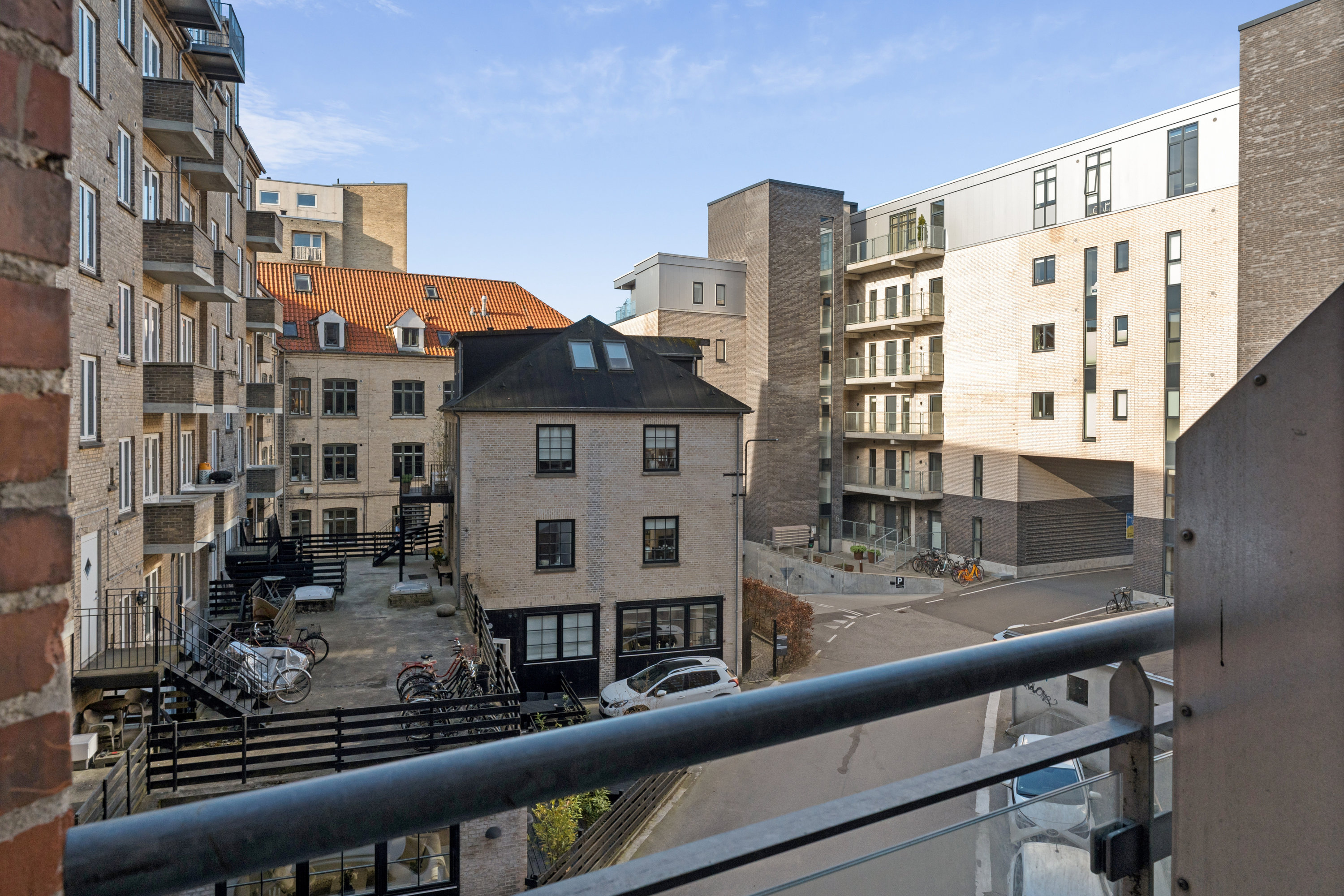 Fremhævet udsigt billede i fuldskærmstilstand. Billede af Hasserisgade 1, 1. th., 9000 Aalborg