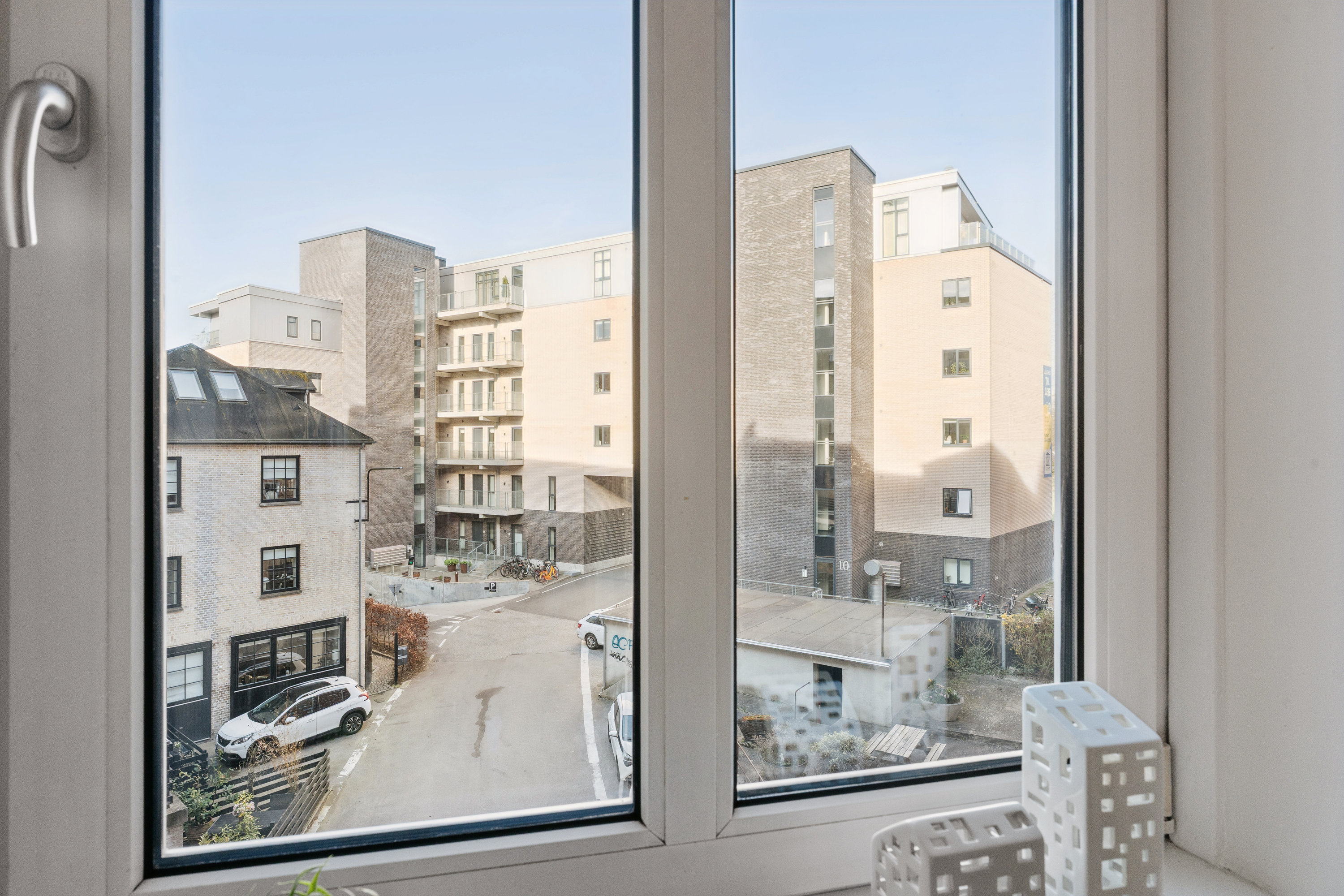 Fremhævet altan billede i fuldskærmstilstand. Billede af Hasserisgade 1, 1. th., 9000 Aalborg