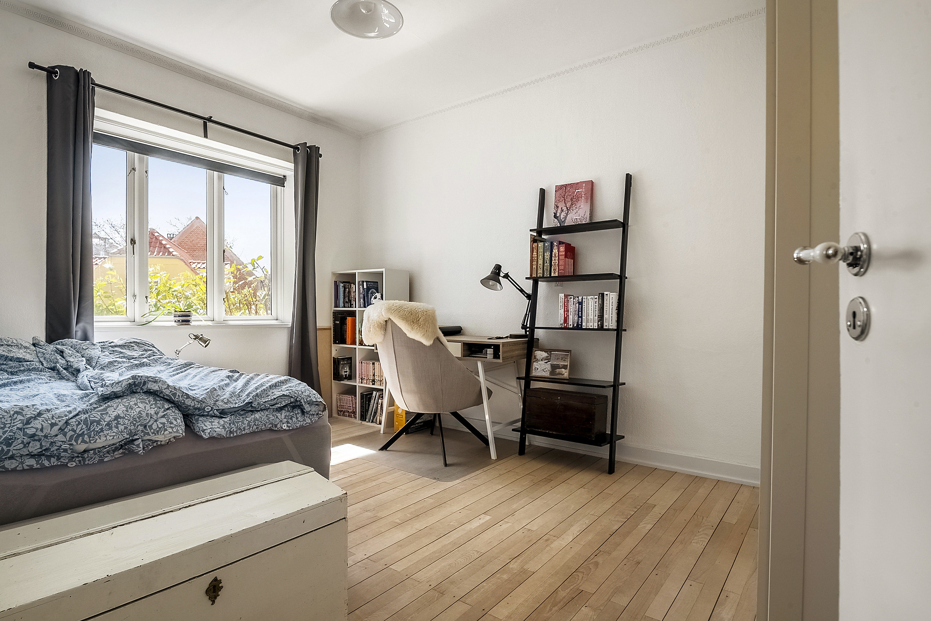 Fremhævet soveværelse billede i fuldskærmstilstand. Billede af Nordre Ringgade 98, st.. th., Trøjborg, 8200 Aarhus N