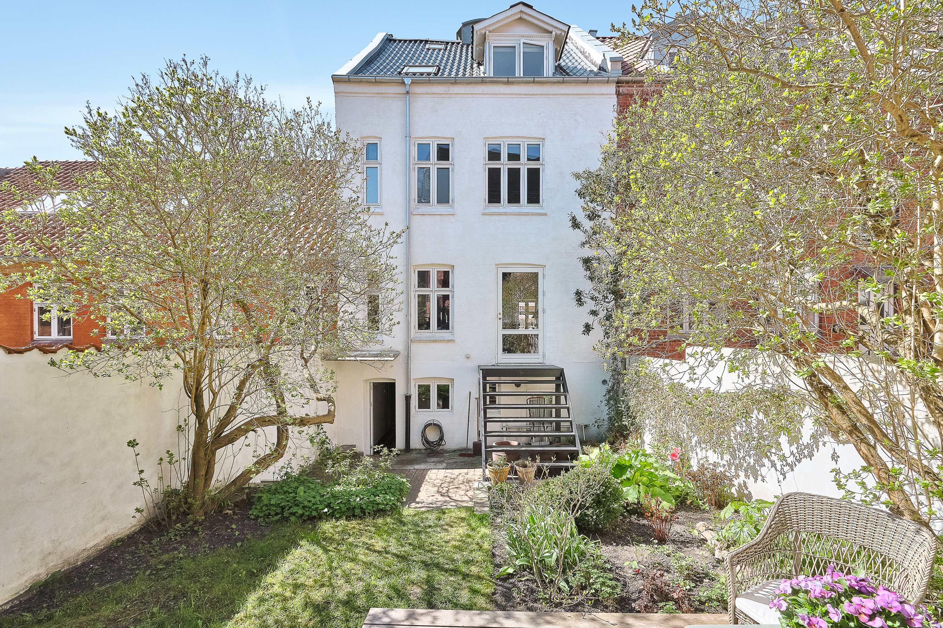 Fremhævet facade billede i fuldskærmstilstand. Billede af Lollandsgade 36, 8000 Aarhus C