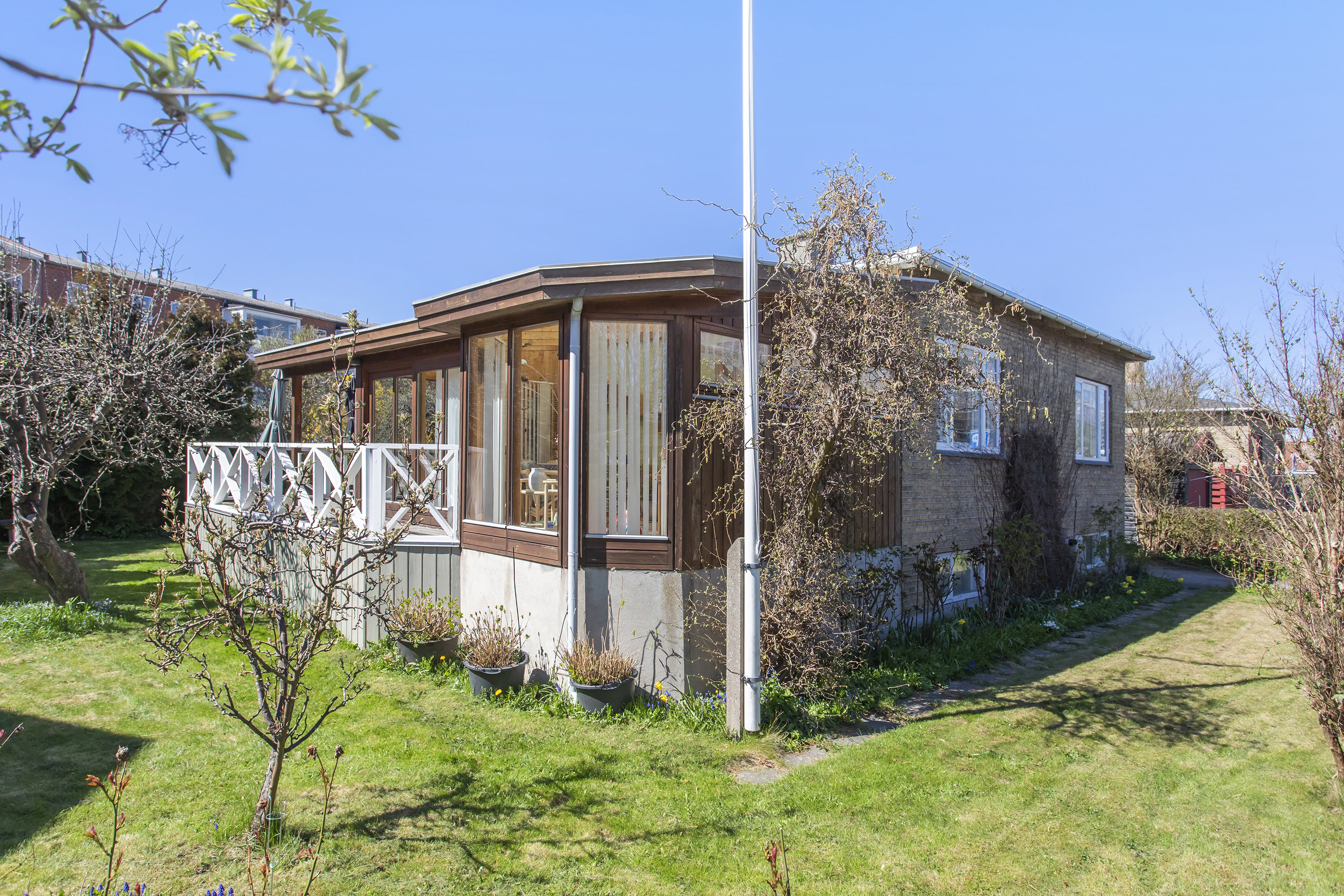 Fremhævet facade billede i fuldskærmstilstand. Billede af Balsamvej 4, 2770 Kastrup