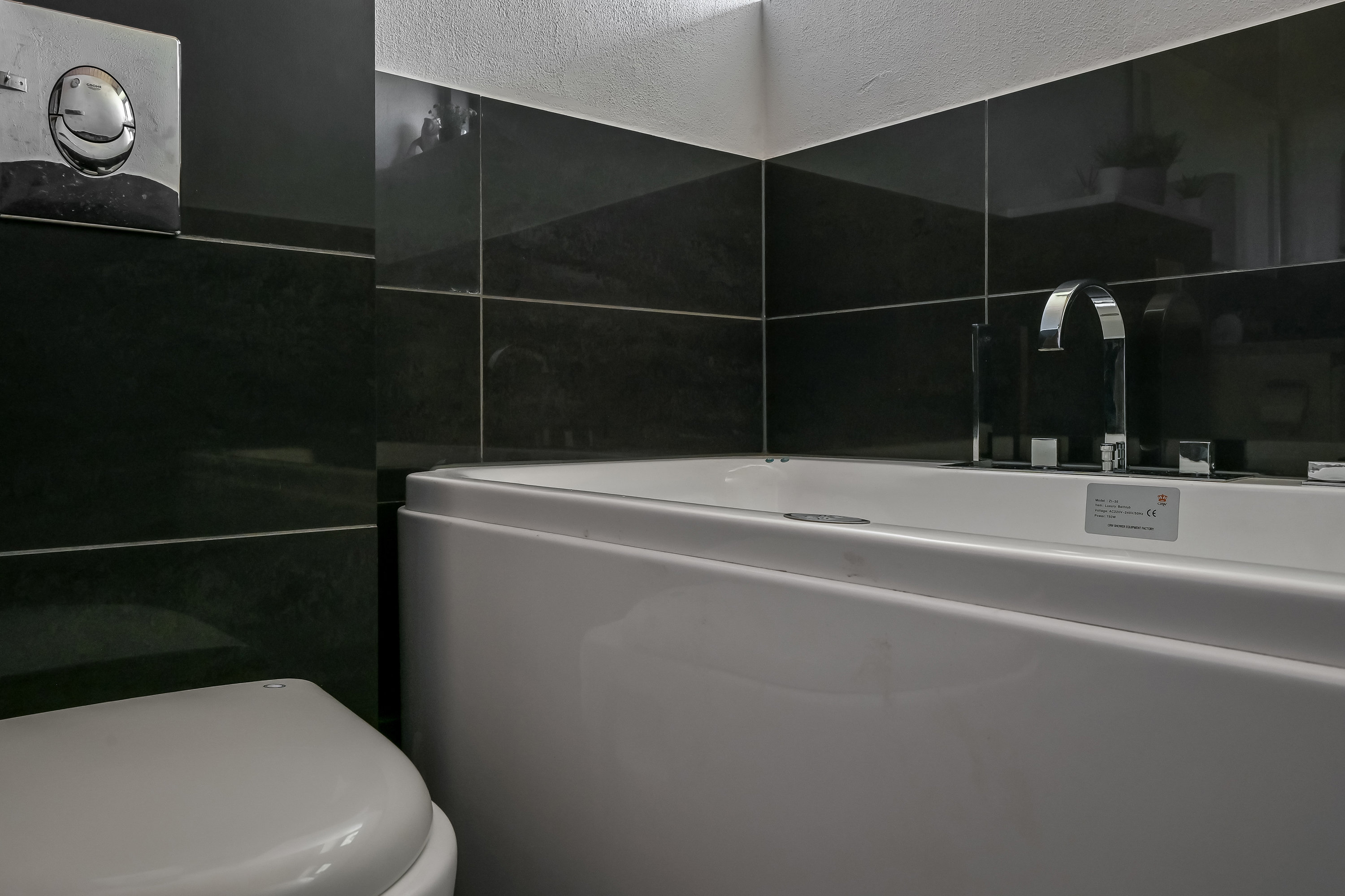 Fremhævet badeværelse billede i fuldskærmstilstand. Billede af Hjejlevej 155, 7451 Sunds