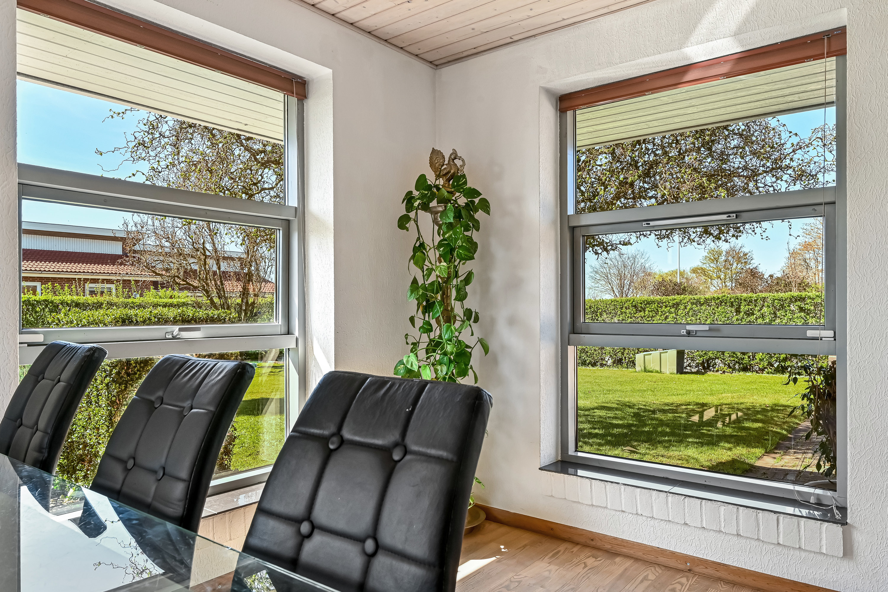 Fremhævet stue billede i fuldskærmstilstand. Billede af Hjejlevej 155, 7451 Sunds