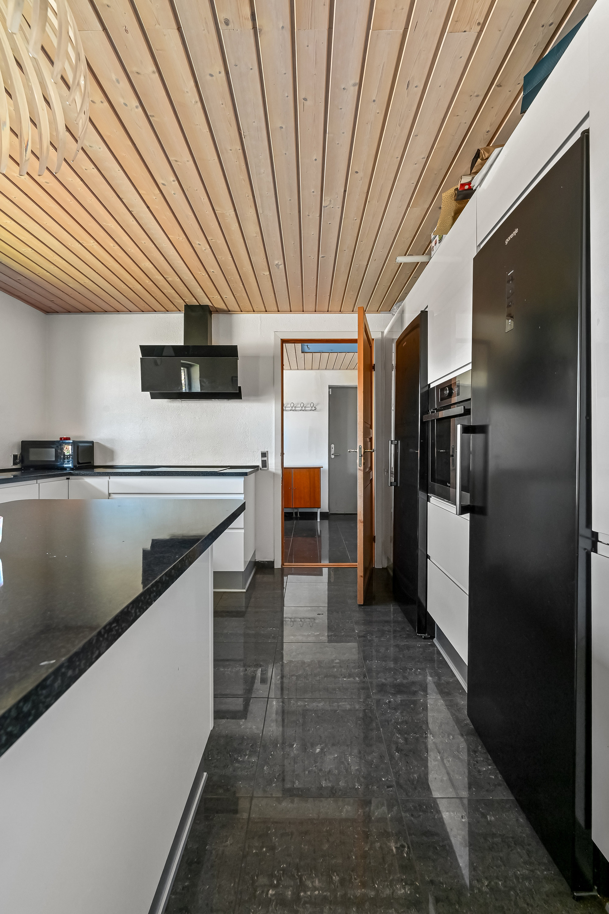 Fremhævet køkken billede i fuldskærmstilstand. Billede af Hjejlevej 155, 7451 Sunds