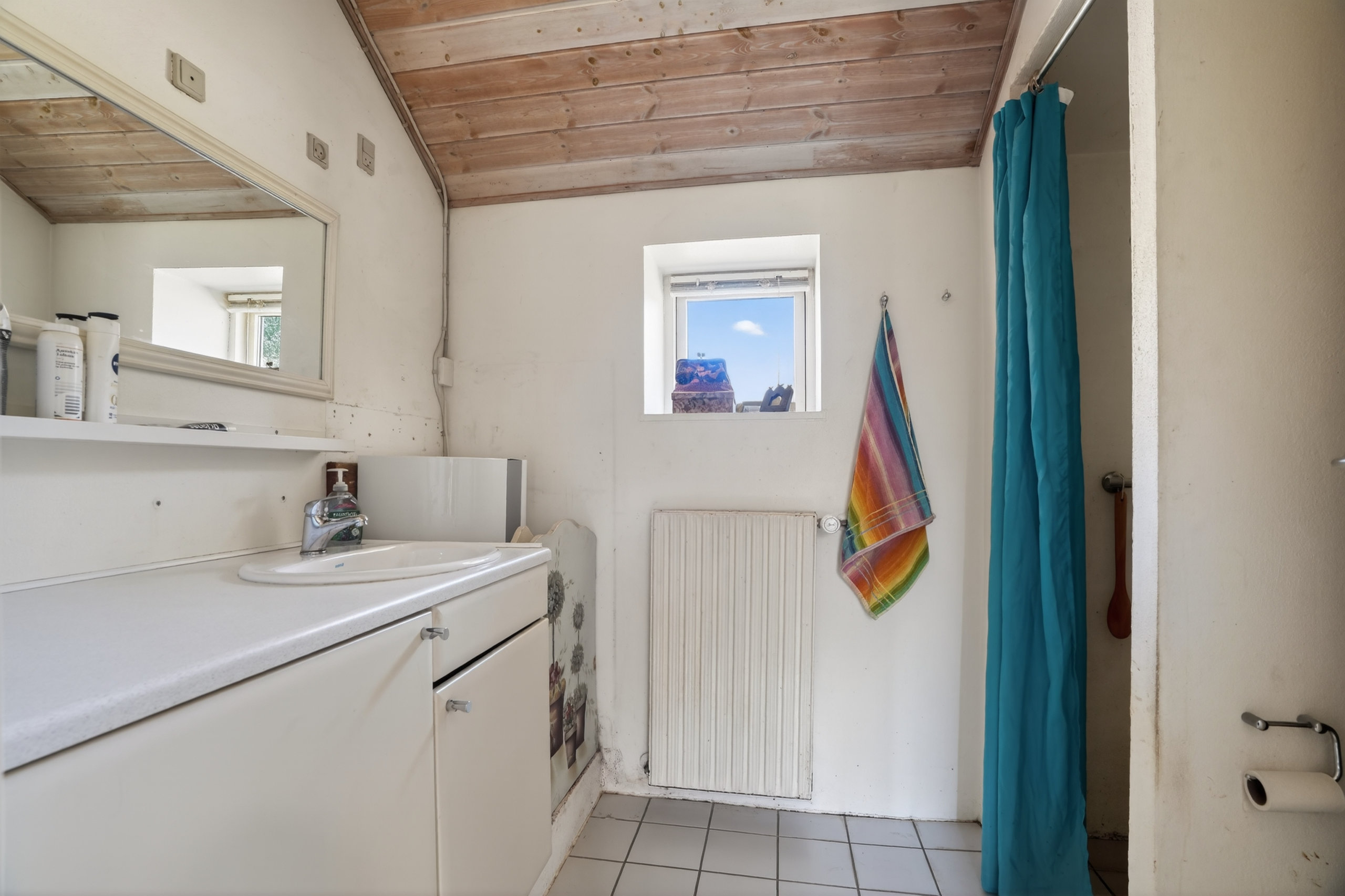 Fremhævet badeværelse billede i fuldskærmstilstand. Billede af Telemansvej 1, Yderby Lyng, 4583 Sjællands Odde