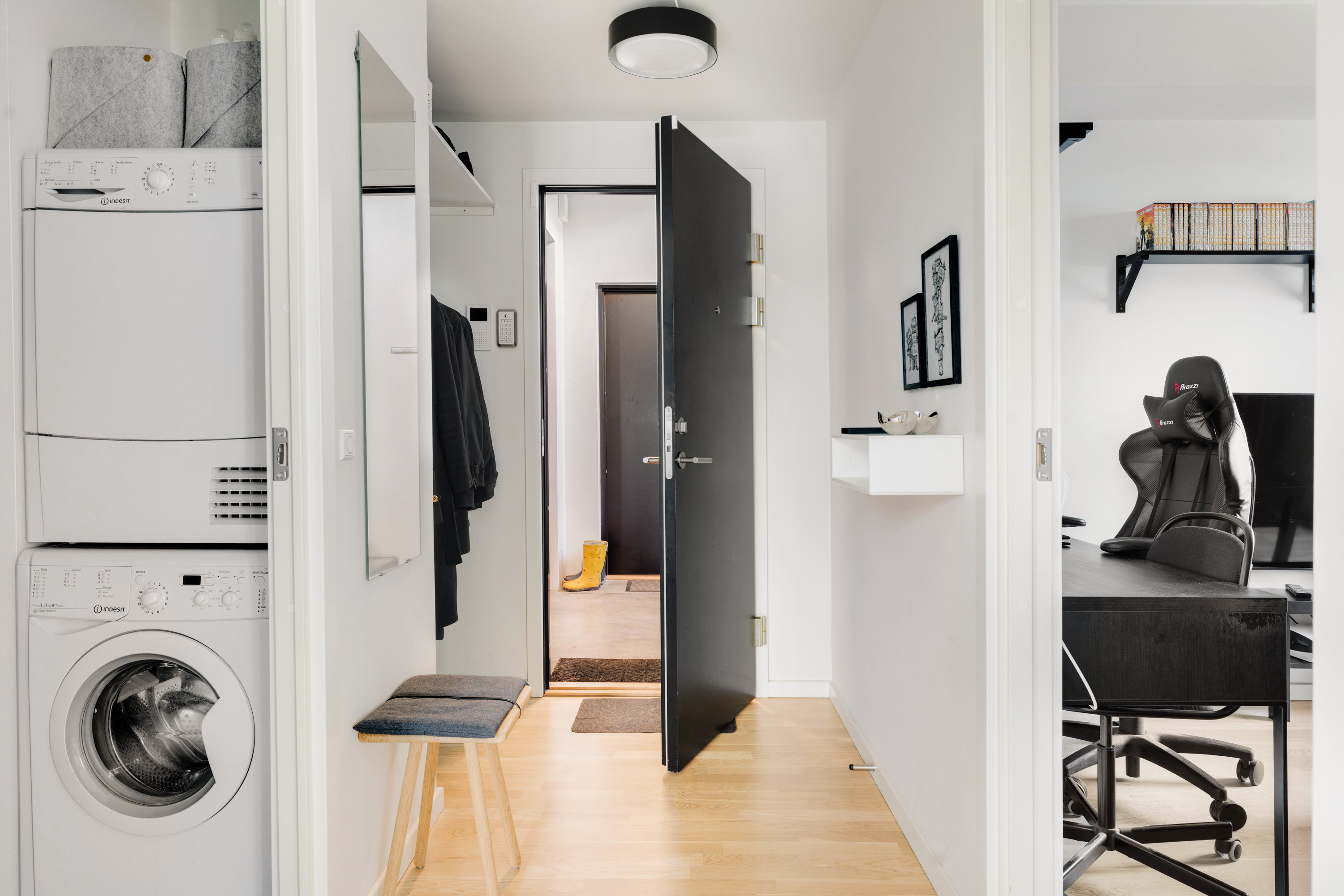 Fremhævet gang billede i fuldskærmstilstand. Billede af Doris Lessings Vej 29, 1. tv., 2300 København S