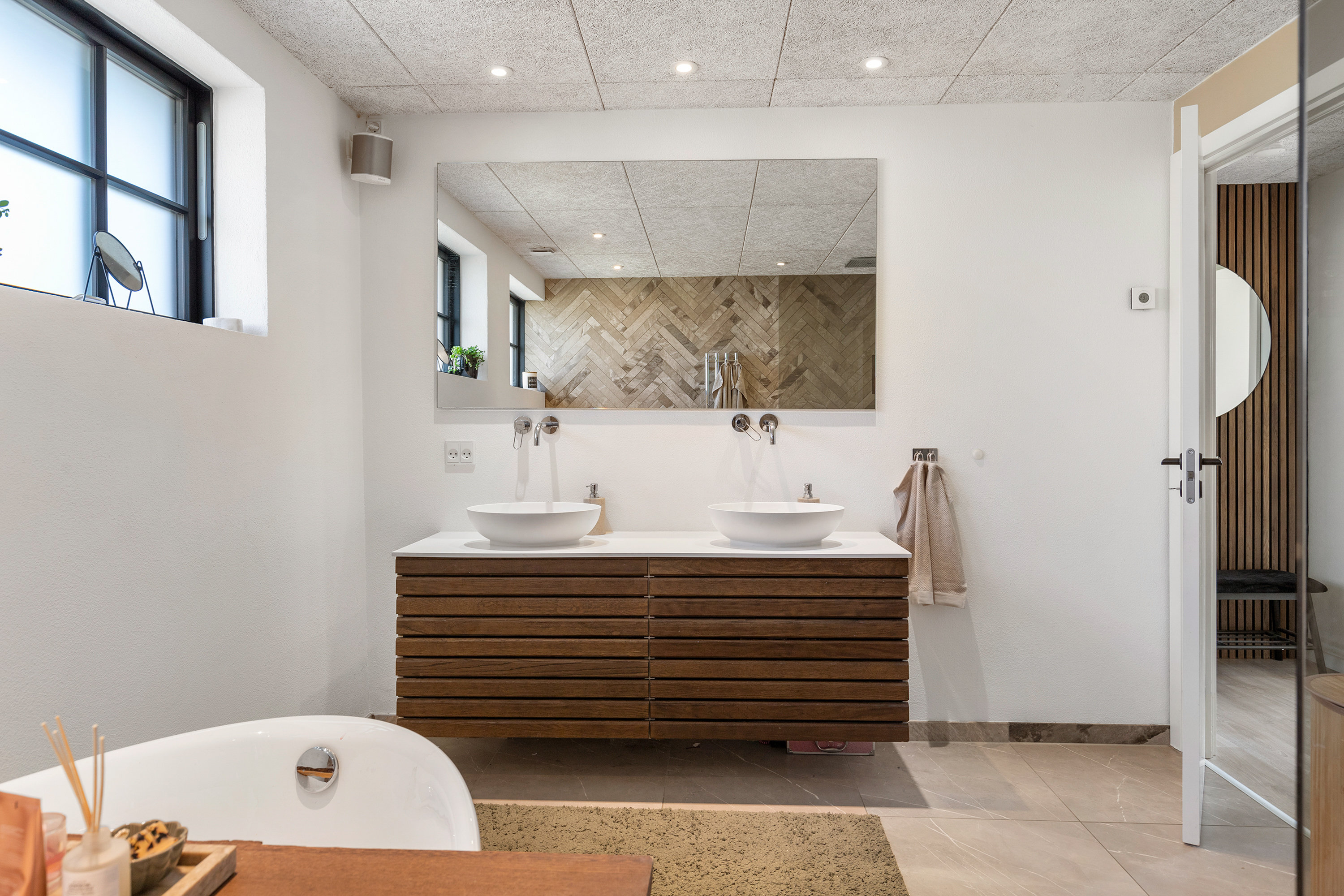 Fremhævet badeværelse billede i fuldskærmstilstand. Billede af Høgevej 15, 9440 Aabybro