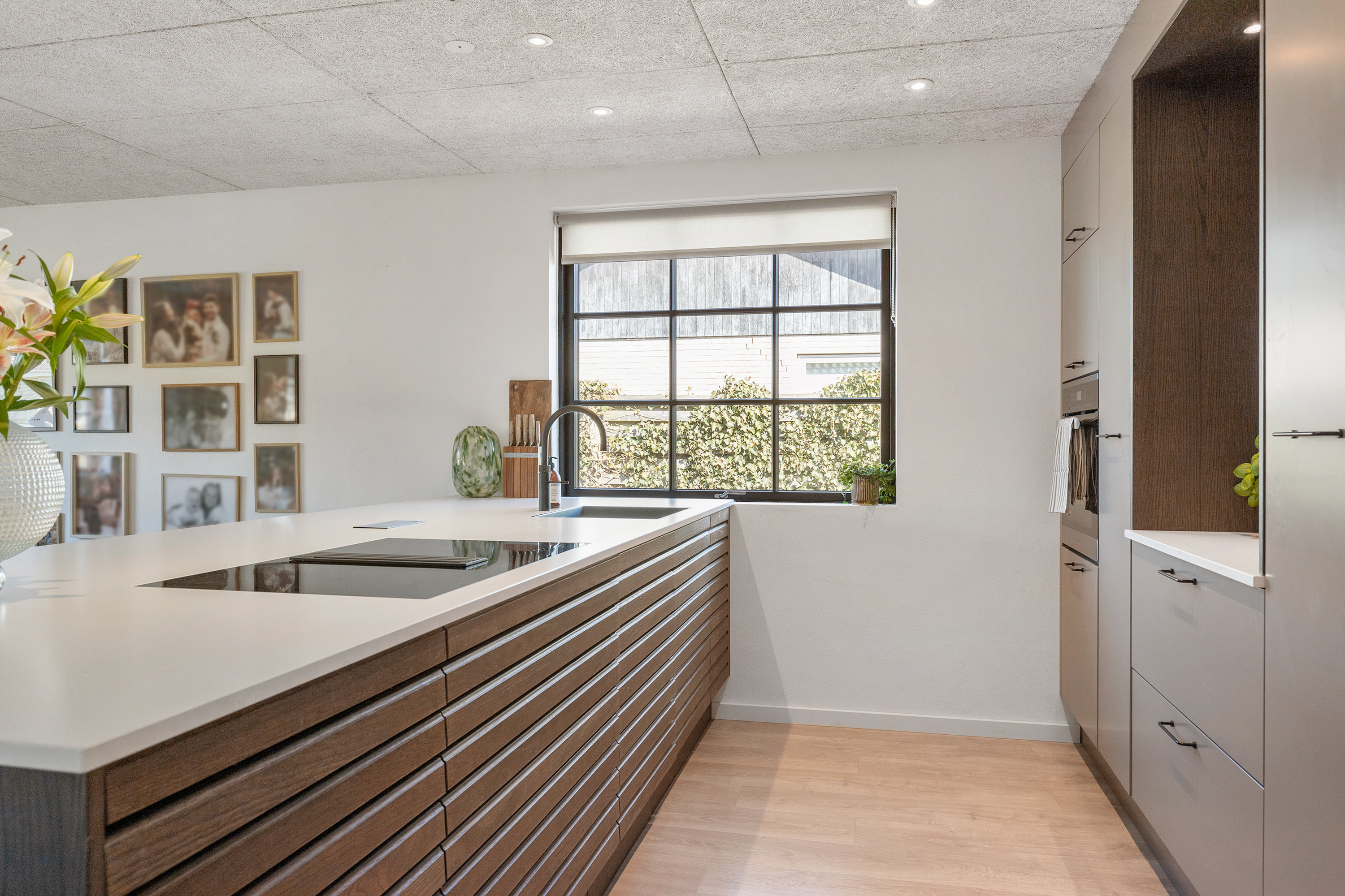 Fremhævet køkken billede i fuldskærmstilstand. Billede af Høgevej 15, 9440 Aabybro