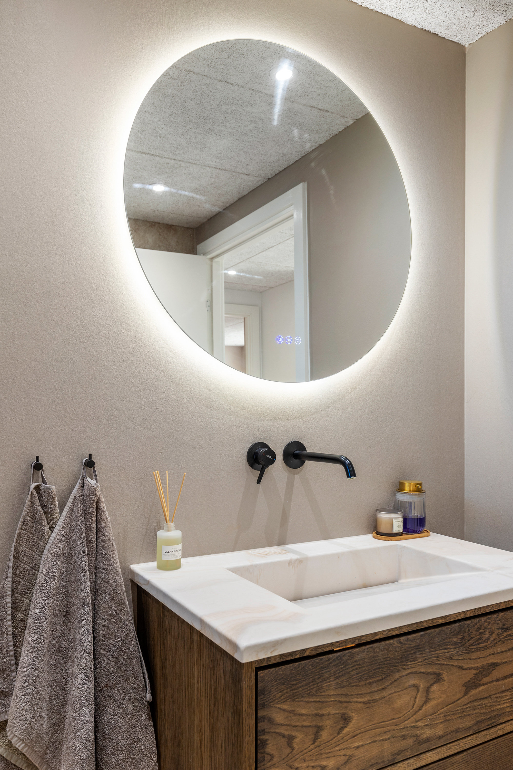 Fremhævet badeværelse billede i fuldskærmstilstand. Billede af Høgevej 15, 9440 Aabybro