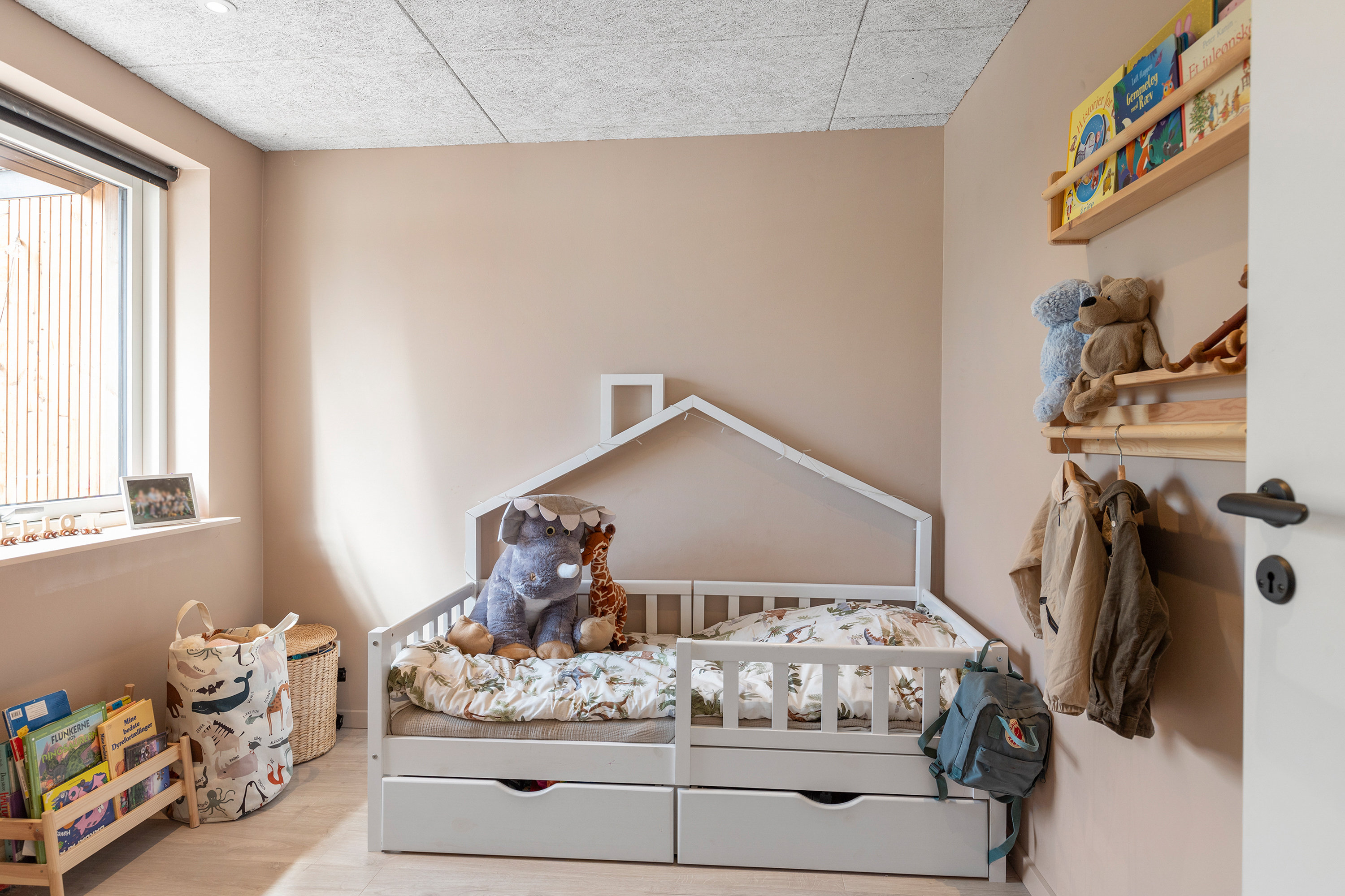 Fremhævet værelse billede i fuldskærmstilstand. Billede af Høgevej 15, 9440 Aabybro