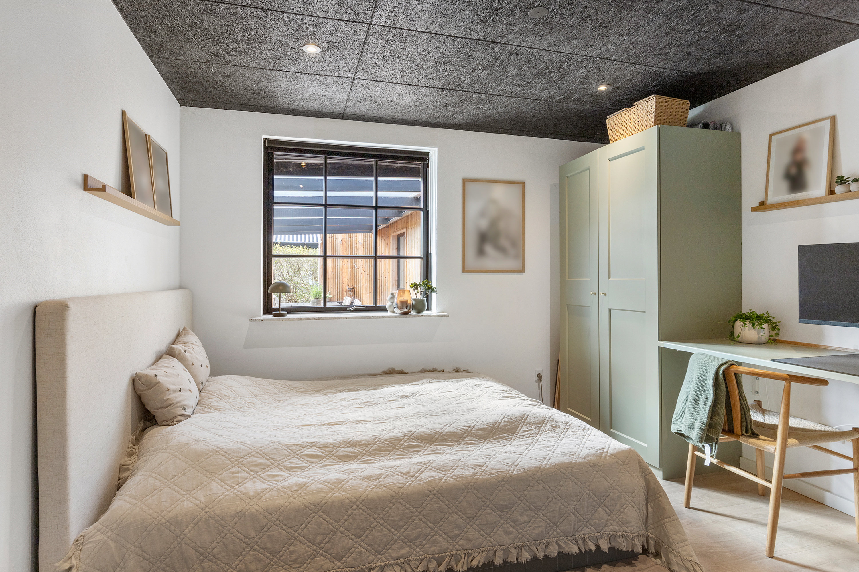 Fremhævet soveværelse billede i fuldskærmstilstand. Billede af Høgevej 15, 9440 Aabybro