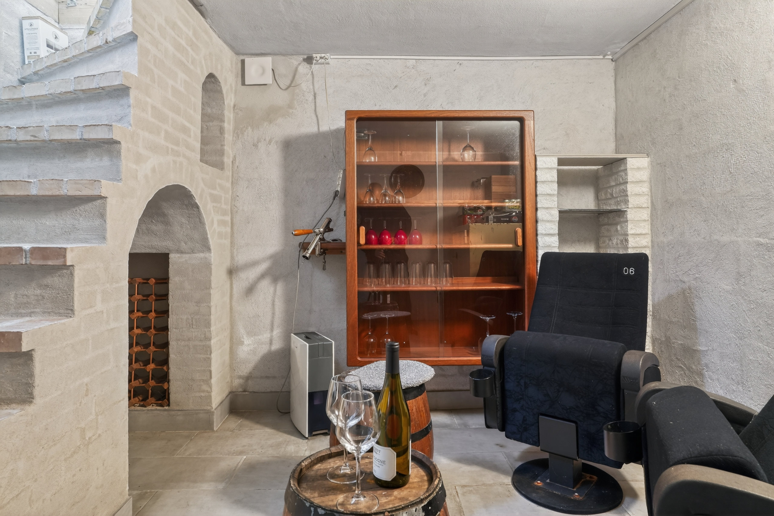 Fremhævet kælder billede i fuldskærmstilstand. Billede af To-Bjerg 136, Uglerup, 4300 Holbæk