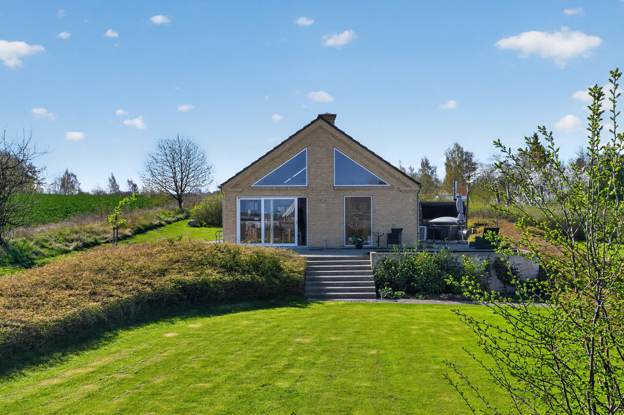 Fremhævet ejendommen billede i fuldskærmstilstand. Billede af To-Bjerg 136, Uglerup, 4300 Holbæk