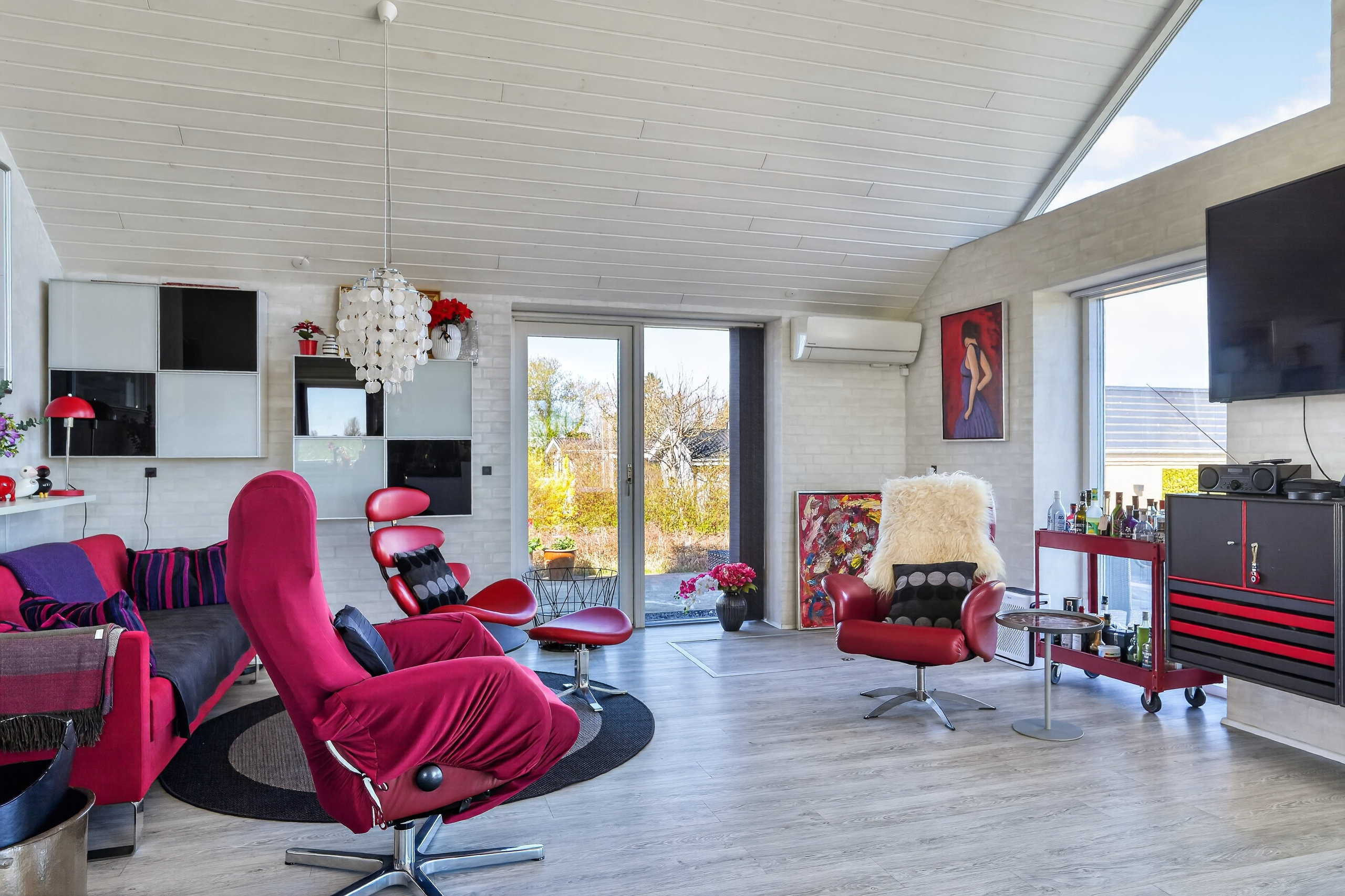 Fremhævet stue billede i fuldskærmstilstand. Billede af To-Bjerg 136, Uglerup, 4300 Holbæk