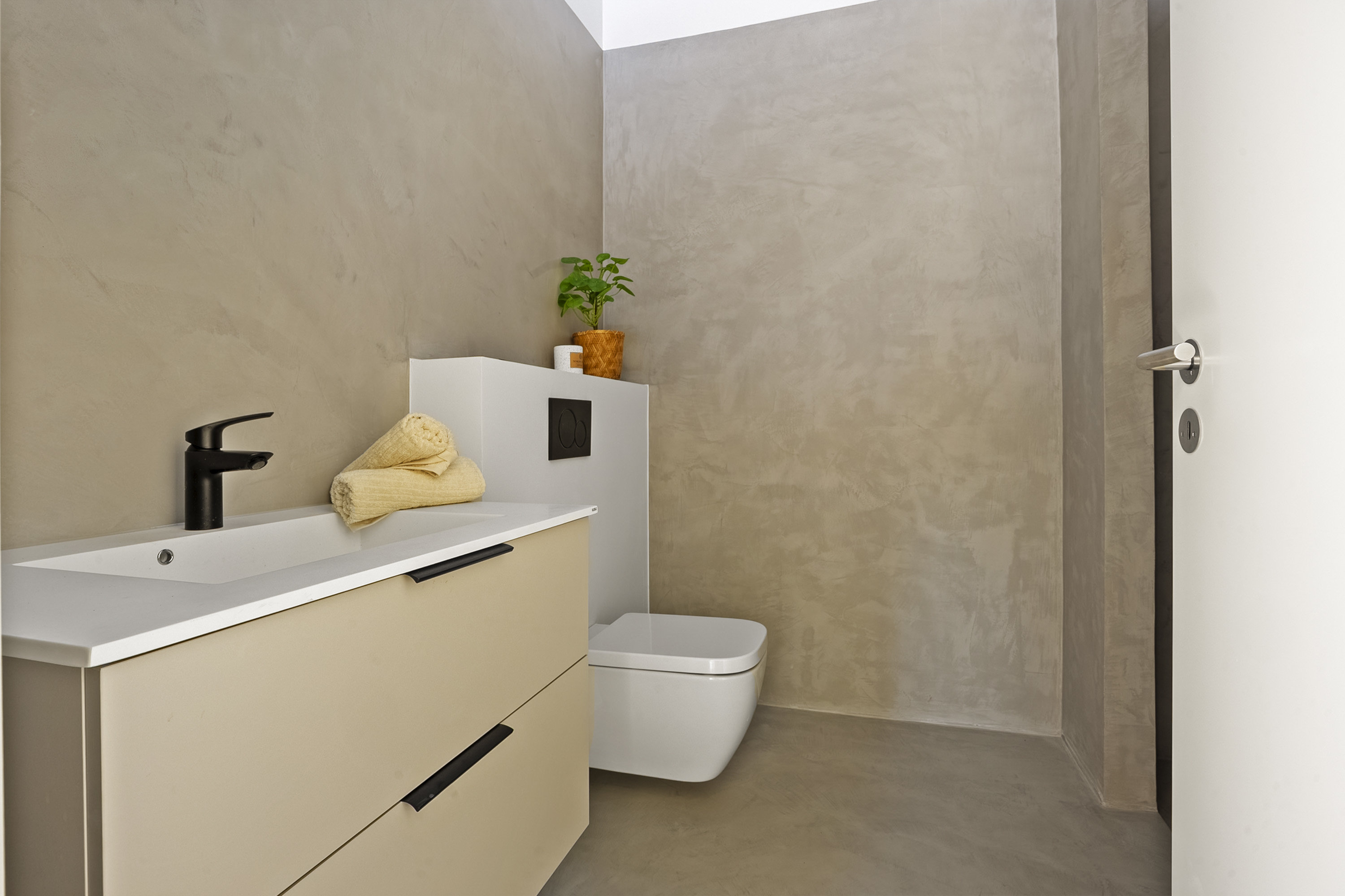 Fremhævet badeværelse billede i fuldskærmstilstand. Billede af Ejsbølvej 44, 6100 Haderslev