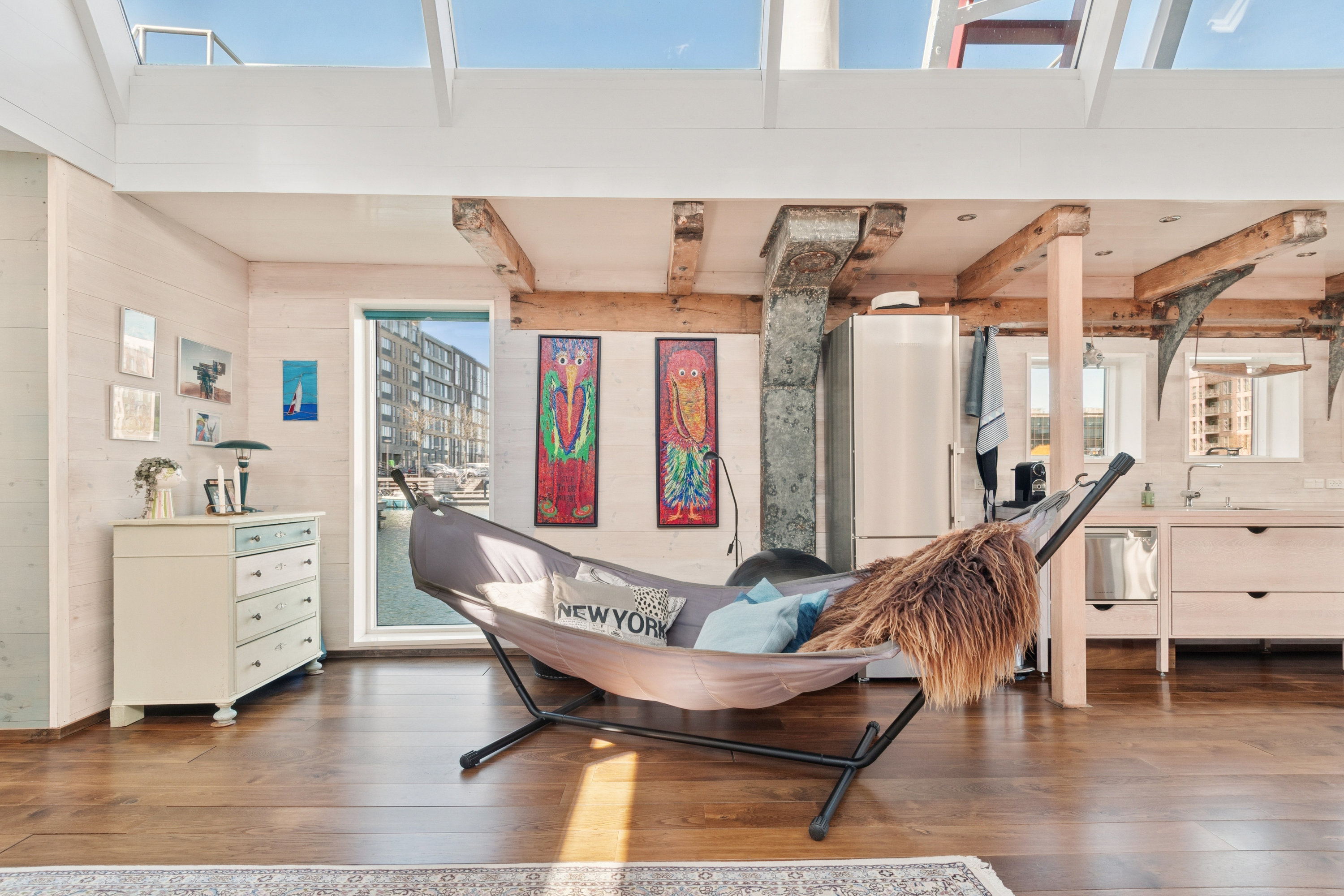 Fremhævet spisestue billede i fuldskærmstilstand. Billede af Ben Websters Vej 65, 2450 København SV