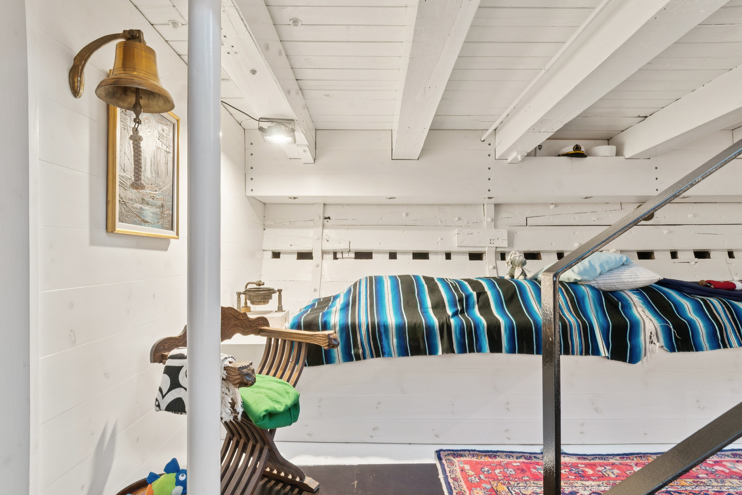 Fremhævet trappe billede i fuldskærmstilstand. Billede af Ben Websters Vej 65, 2450 København SV