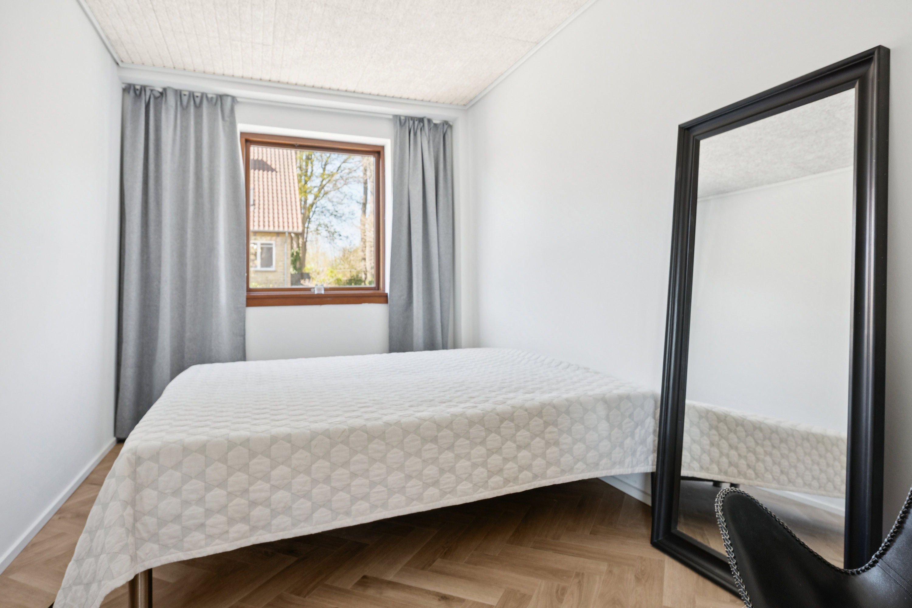 Fremhævet værelse billede i fuldskærmstilstand. Billede af Møllemarken 24, st.., 2880 Bagsværd