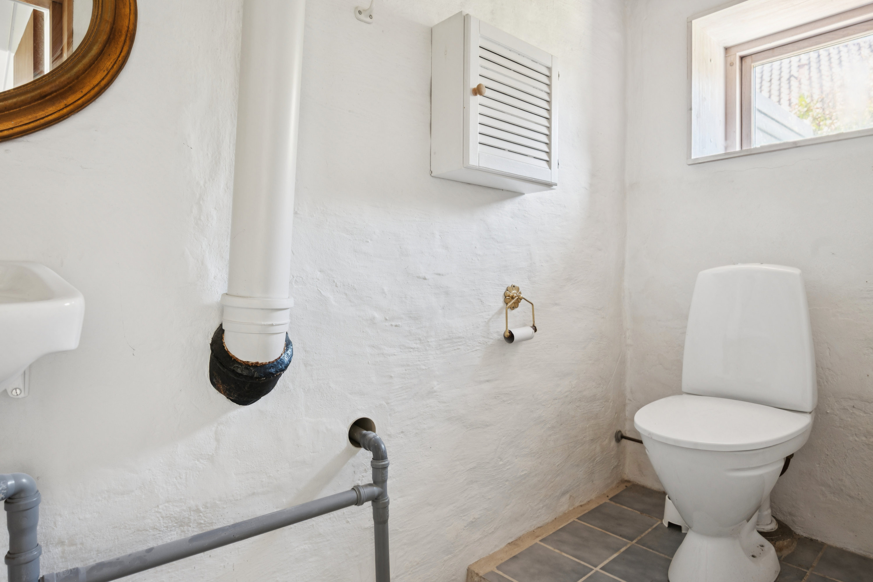 Fremhævet badeværelse billede i fuldskærmstilstand. Billede af Møllemarken 24, st.., 2880 Bagsværd