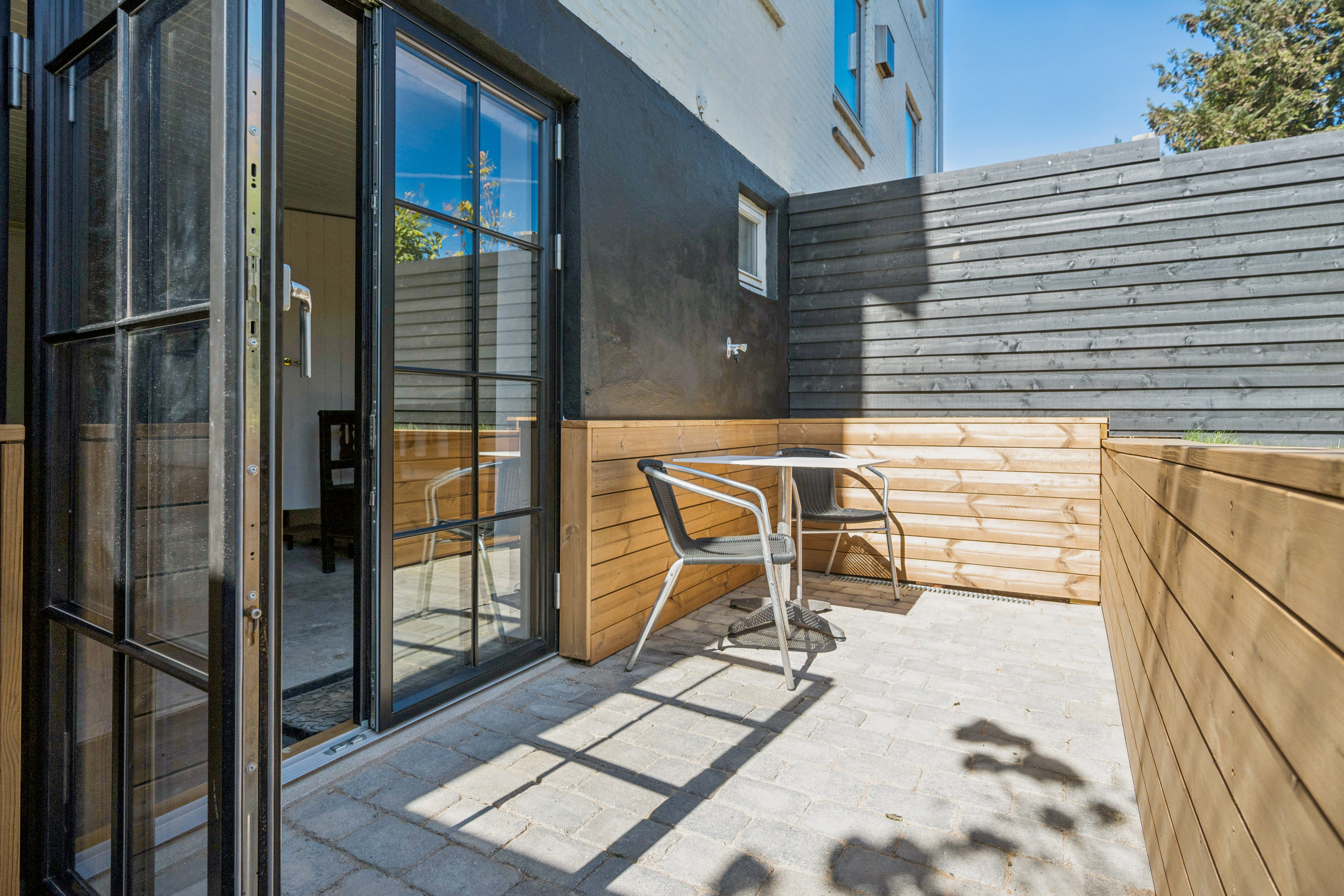 Fremhævet andet billede i fuldskærmstilstand. Billede af Møllemarken 24, st.., 2880 Bagsværd