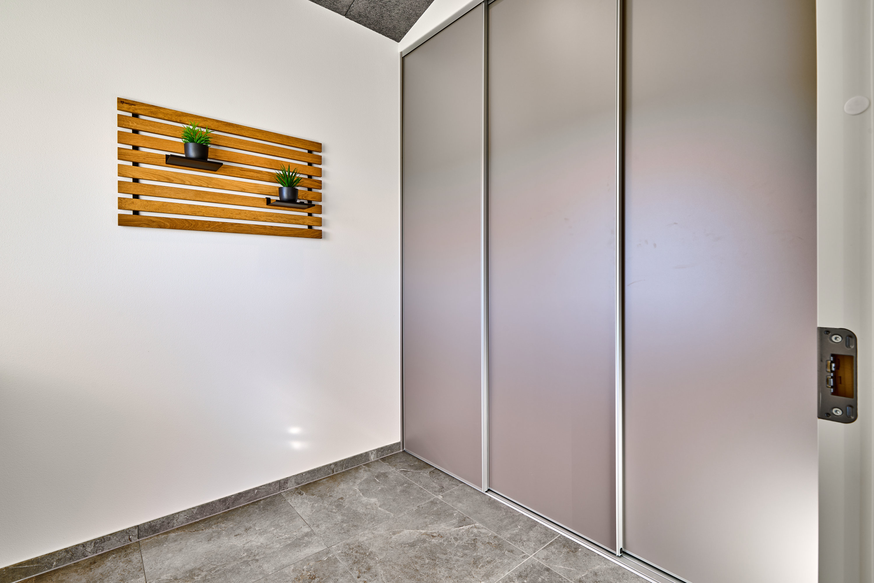 Fremhævet  billede i fuldskærmstilstand. Billede af Østerlindparken 85, Lind, 7400 Herning