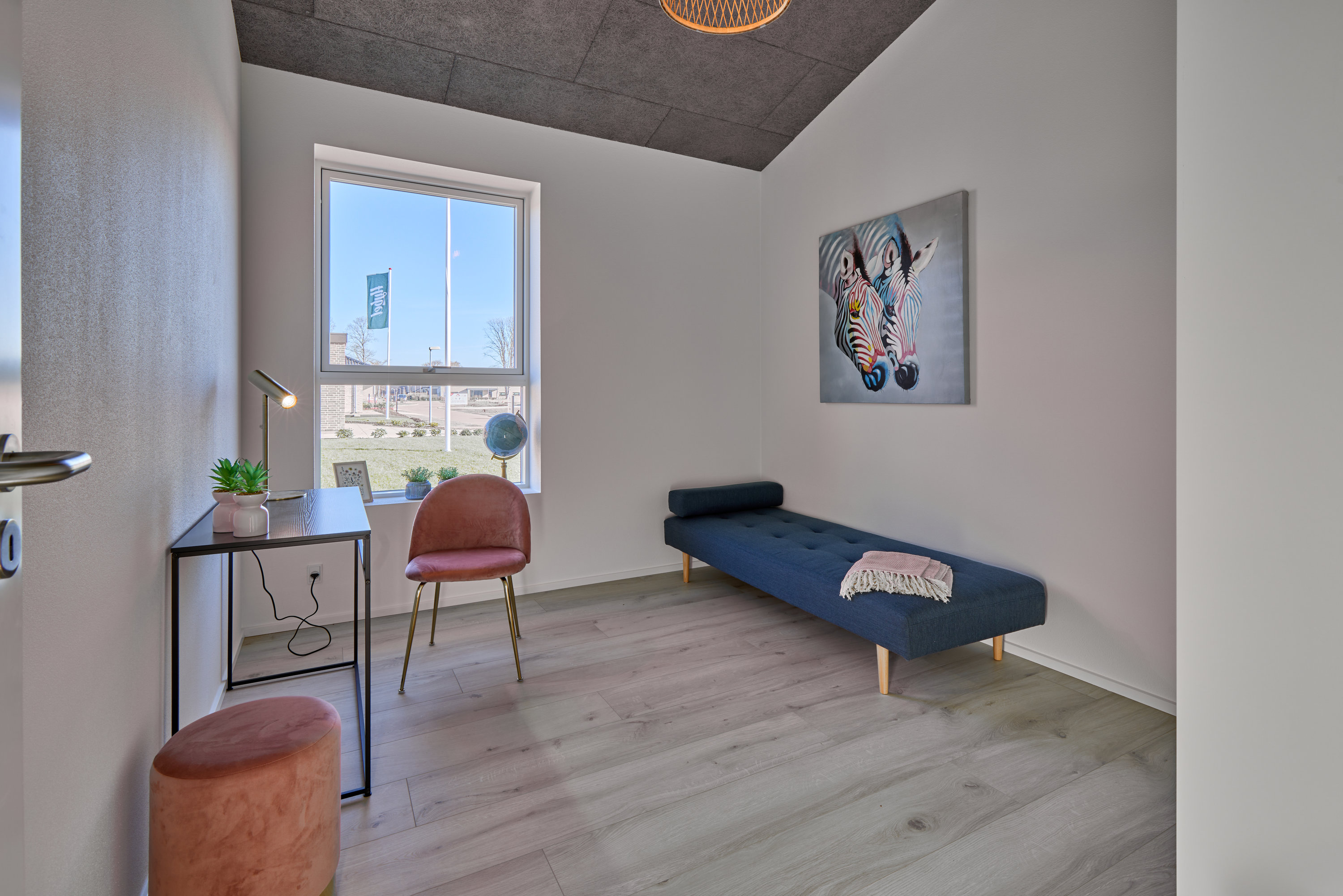 Fremhævet  billede i fuldskærmstilstand. Billede af Østerlindparken 85, Lind, 7400 Herning