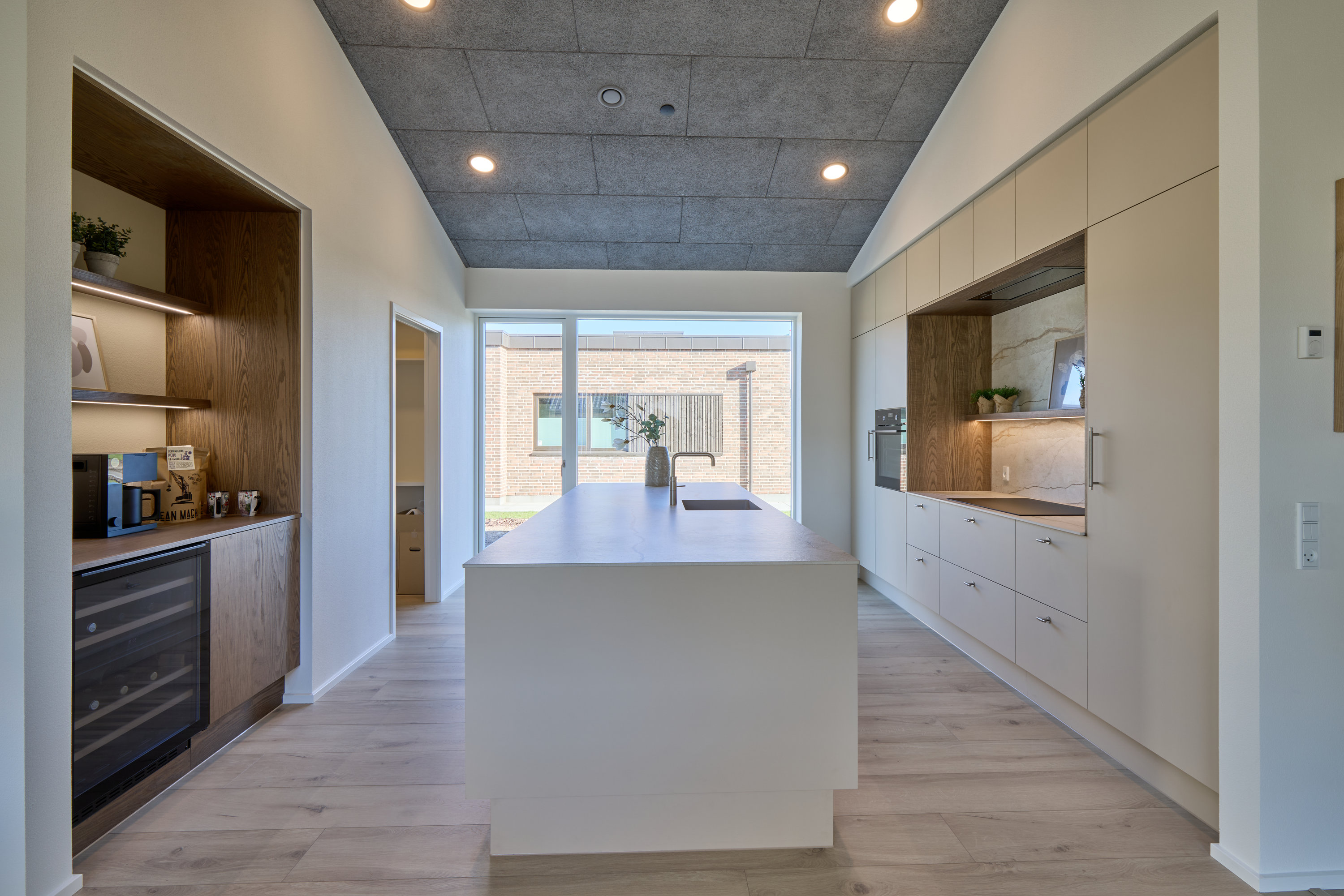 Fremhævet  billede i fuldskærmstilstand. Billede af Østerlindparken 85, Lind, 7400 Herning