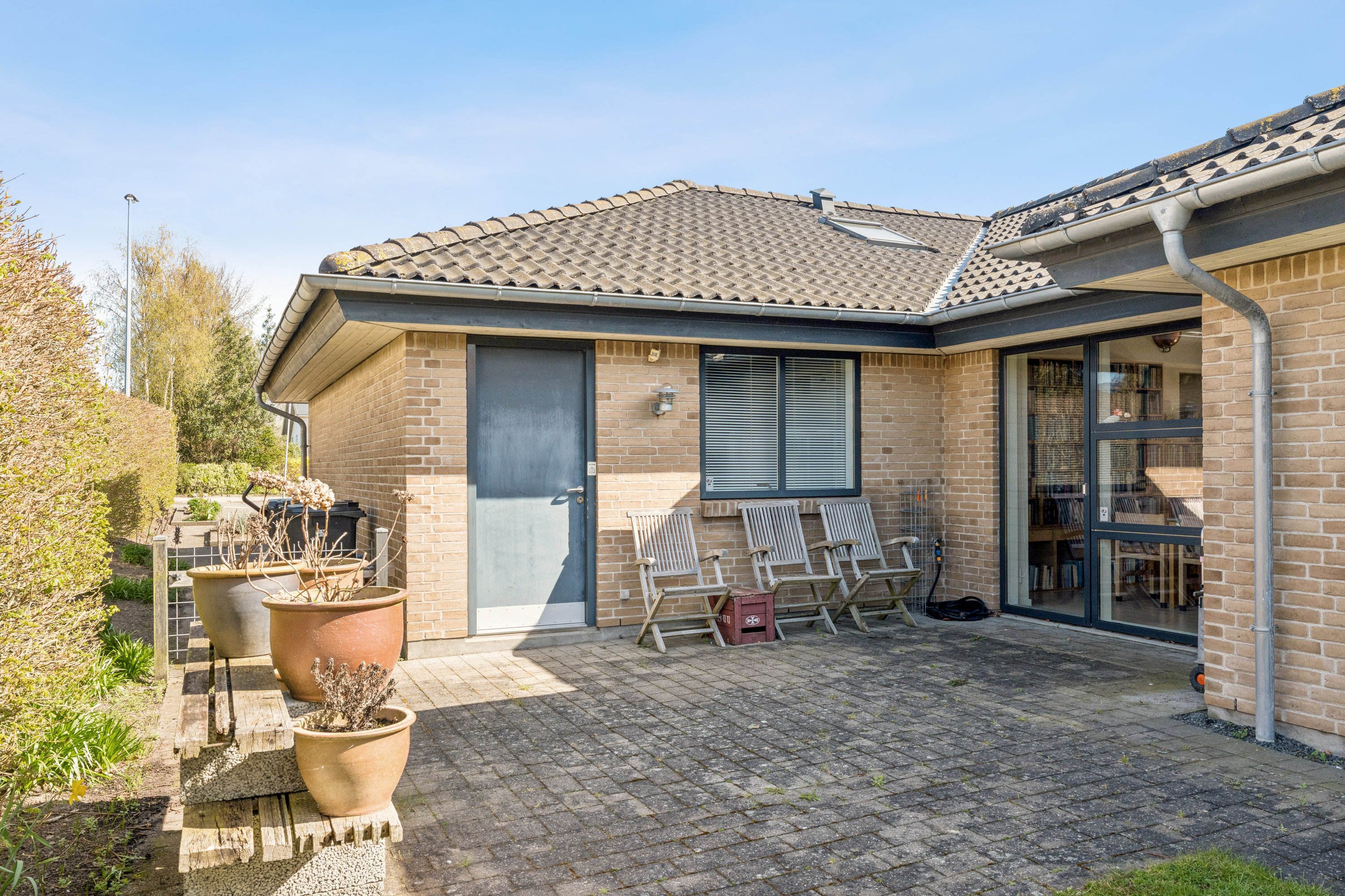 Fremhævet terrasse billede i fuldskærmstilstand. Billede af Hjordalsvej 1, 9530 Støvring