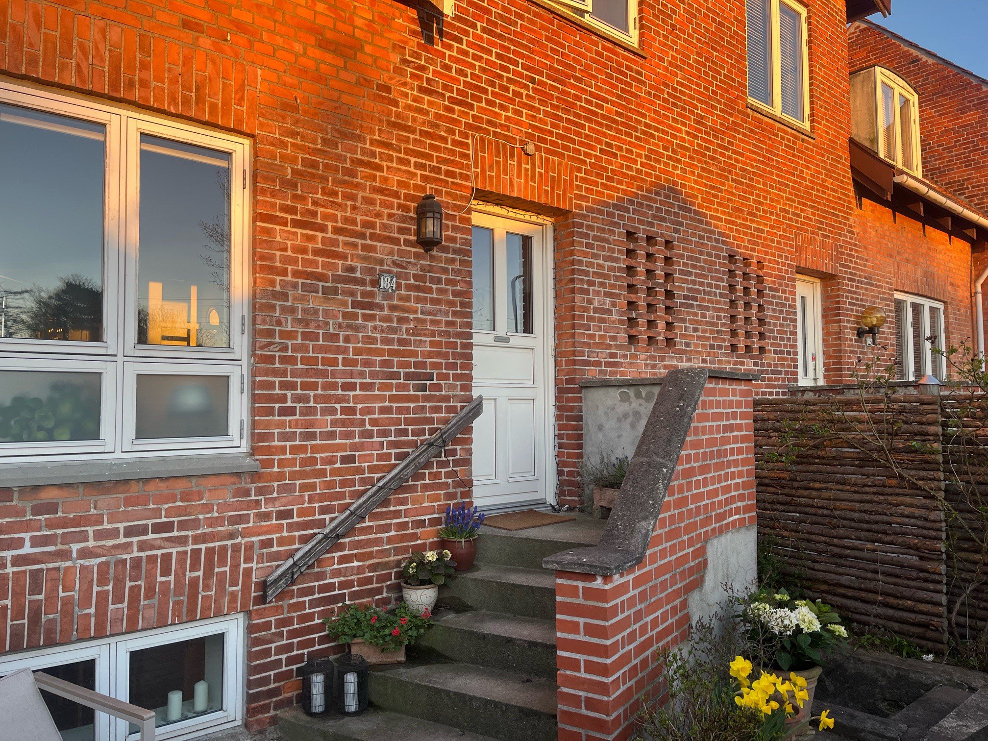 Fremhævet  billede i fuldskærmstilstand. Billede af Christoffers Alle 184, 2800 Kongens Lyngby