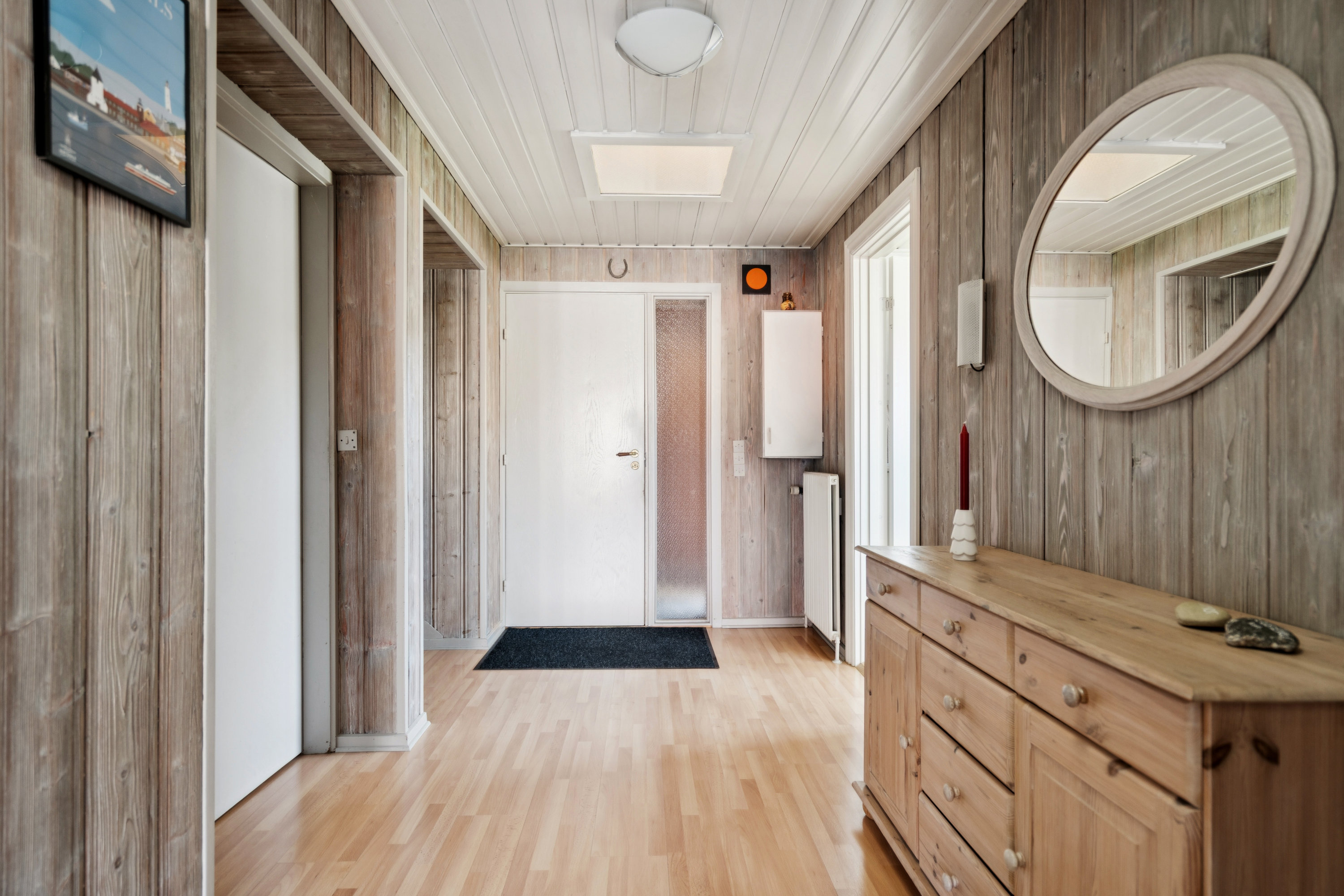 Fremhævet gang billede i fuldskærmstilstand. Billede af Agerledet 30, 9850 Hirtshals