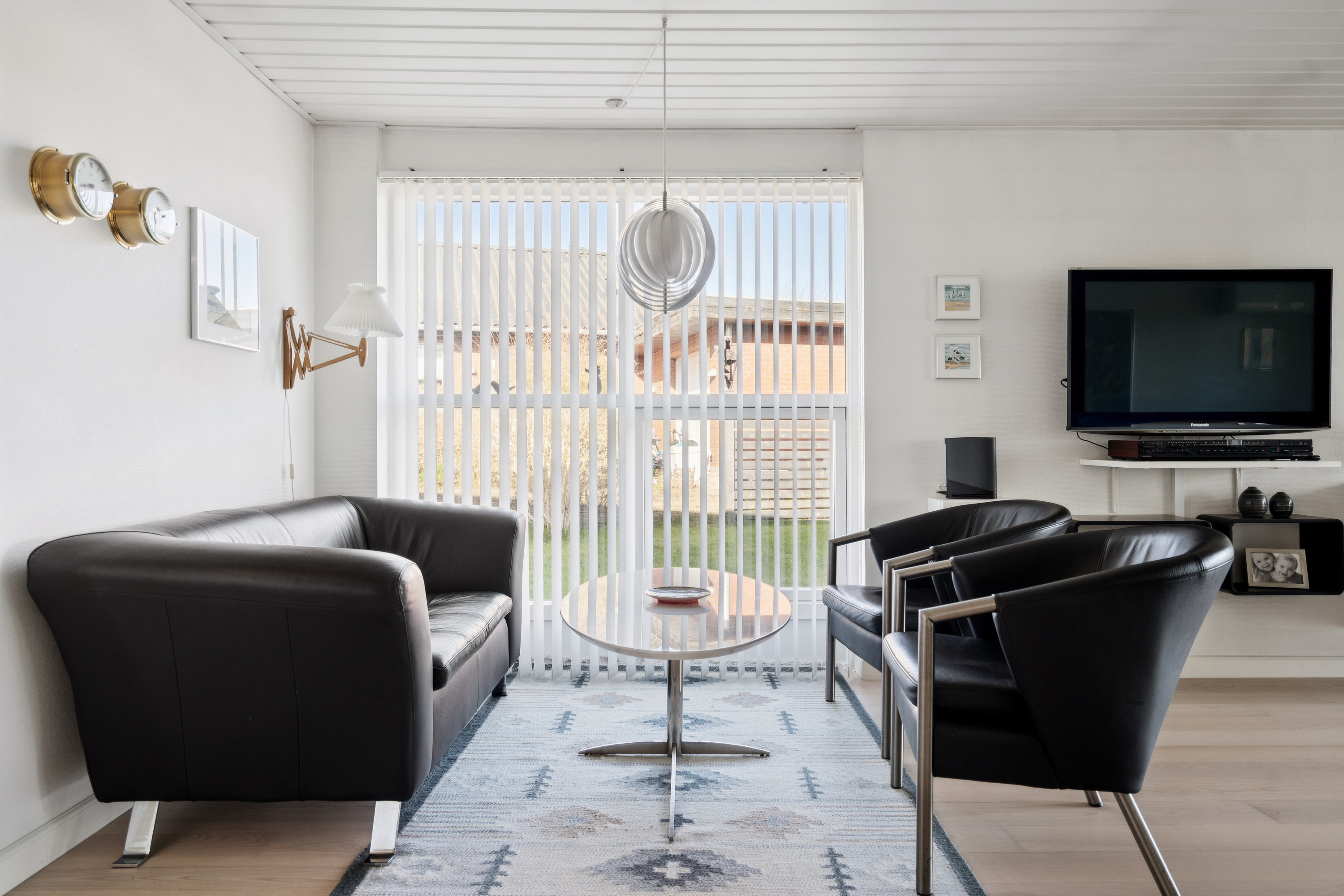 Fremhævet stue billede i fuldskærmstilstand. Billede af Agerledet 30, 9850 Hirtshals