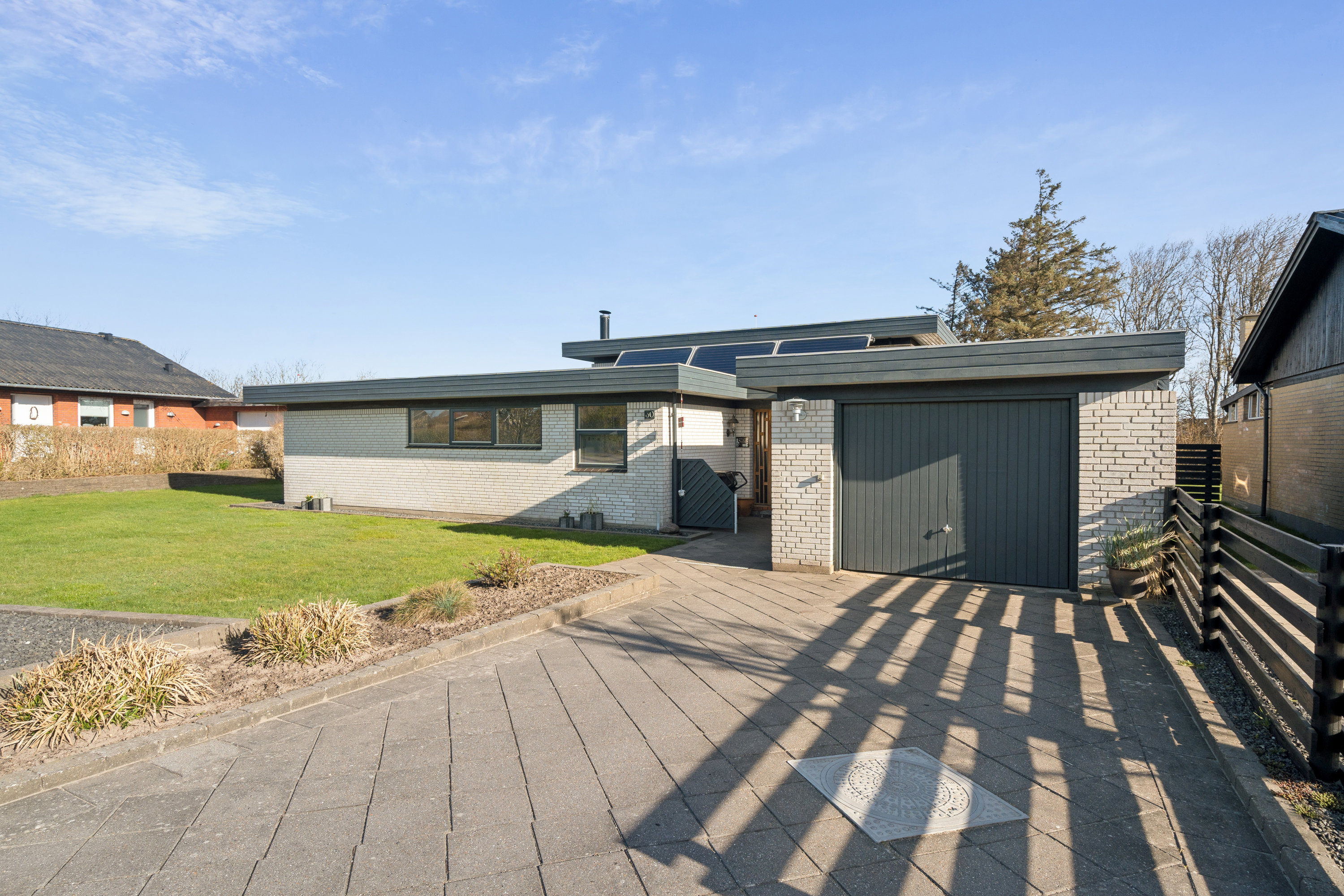 Fremhævet ejendom billede i fuldskærmstilstand. Billede af Agerledet 30, 9850 Hirtshals