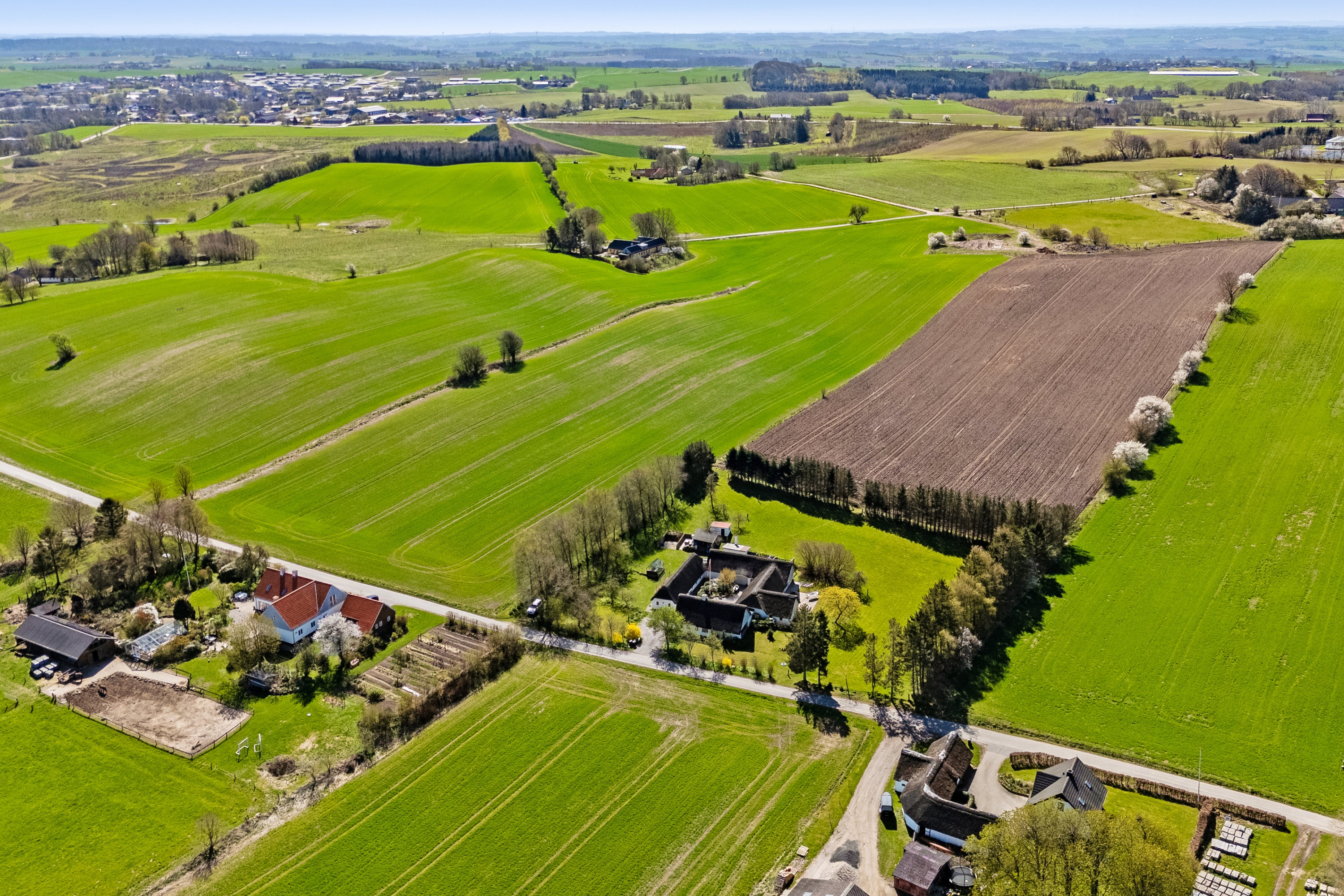 Fremhævet luftfoto billede i fuldskærmstilstand. Billede af Vitvedhedevej 18, Vitved, 8660 Skanderborg