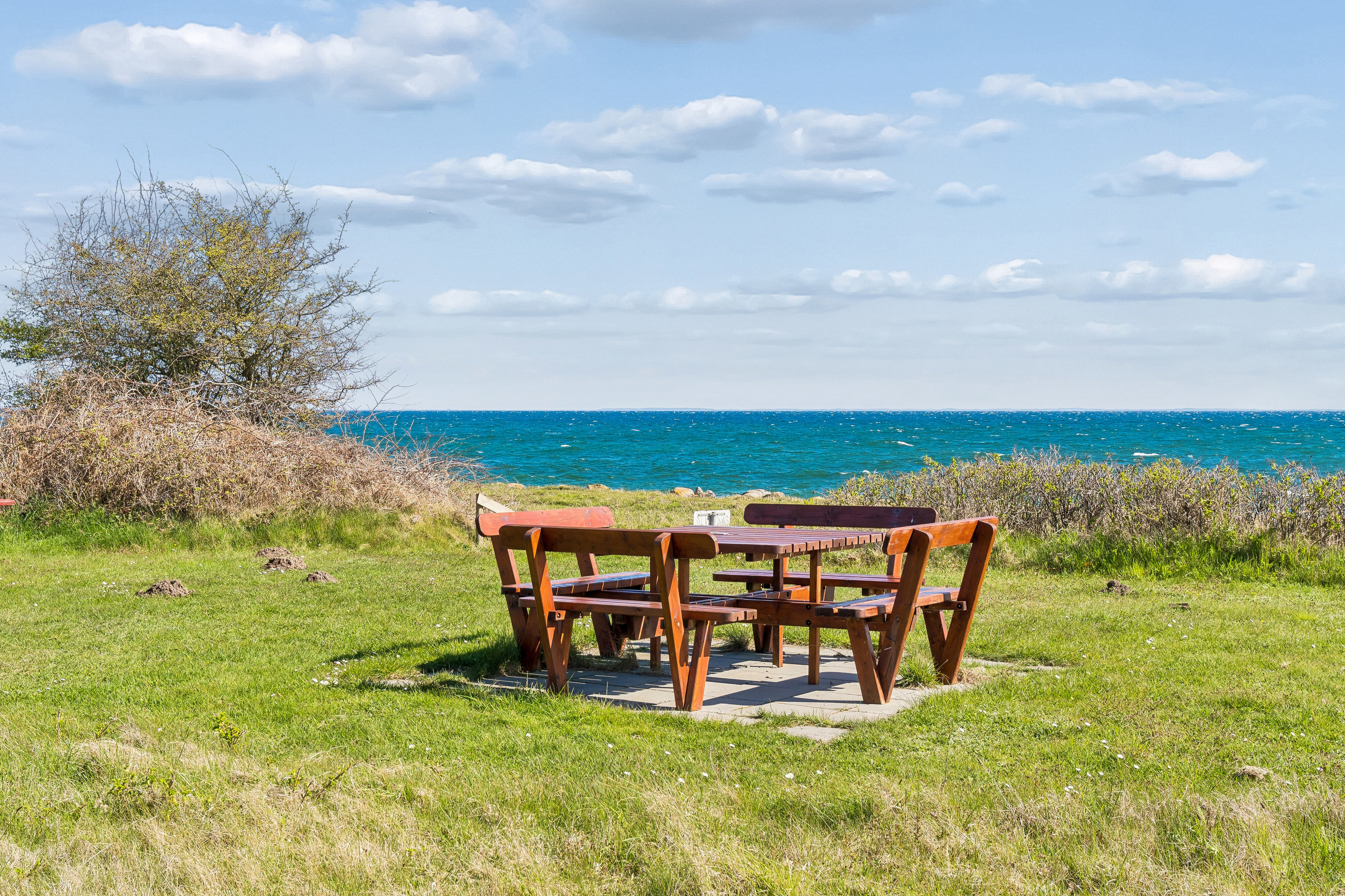 Fremhævet udendørs billede i fuldskærmstilstand. Billede af Frankelund 17, Hou, 5953 Tranekær