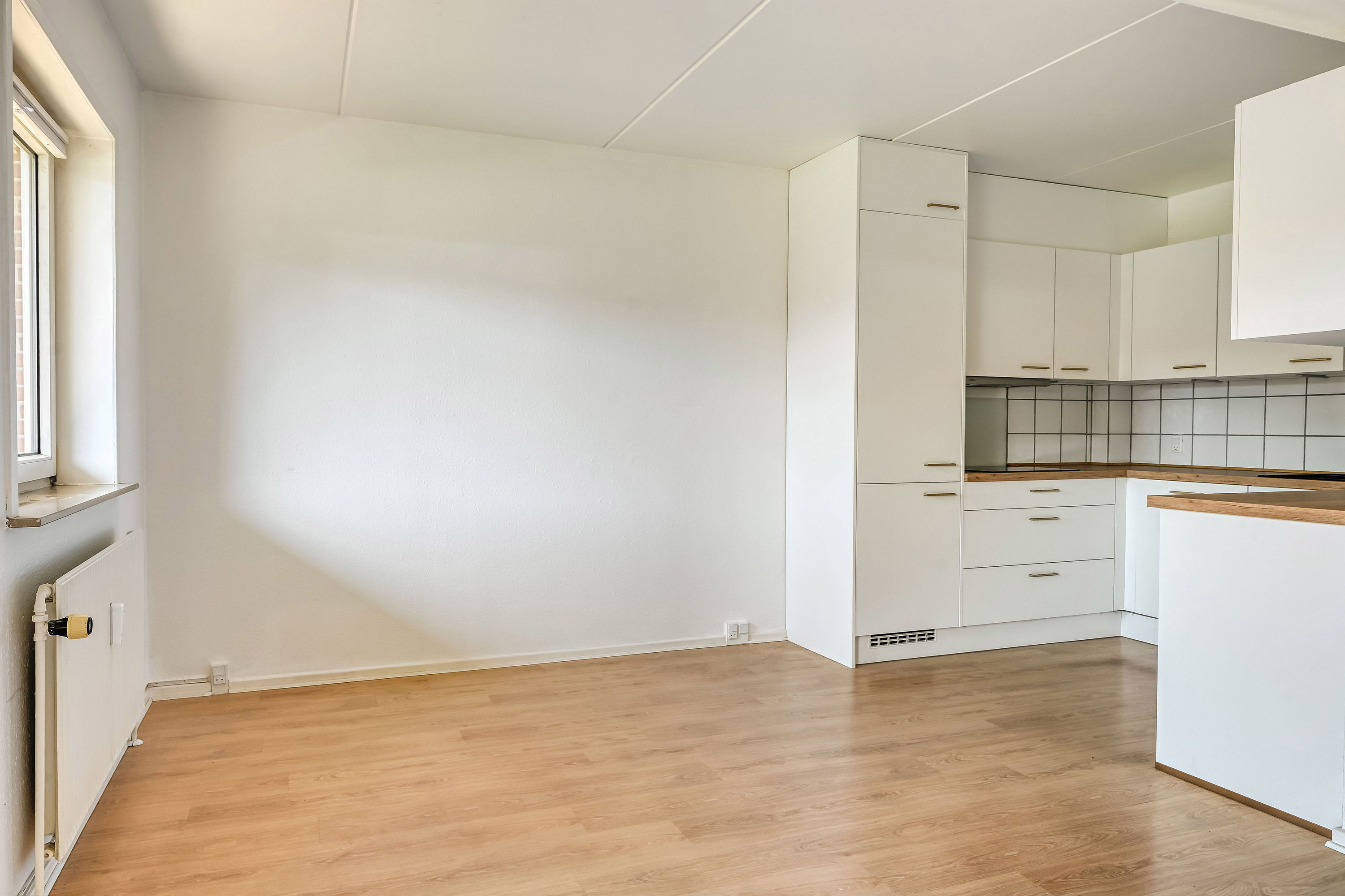 Fremhævet køkken billede i fuldskærmstilstand. Billede af Kronprinsensgade 84, st.. th., 6700 Esbjerg