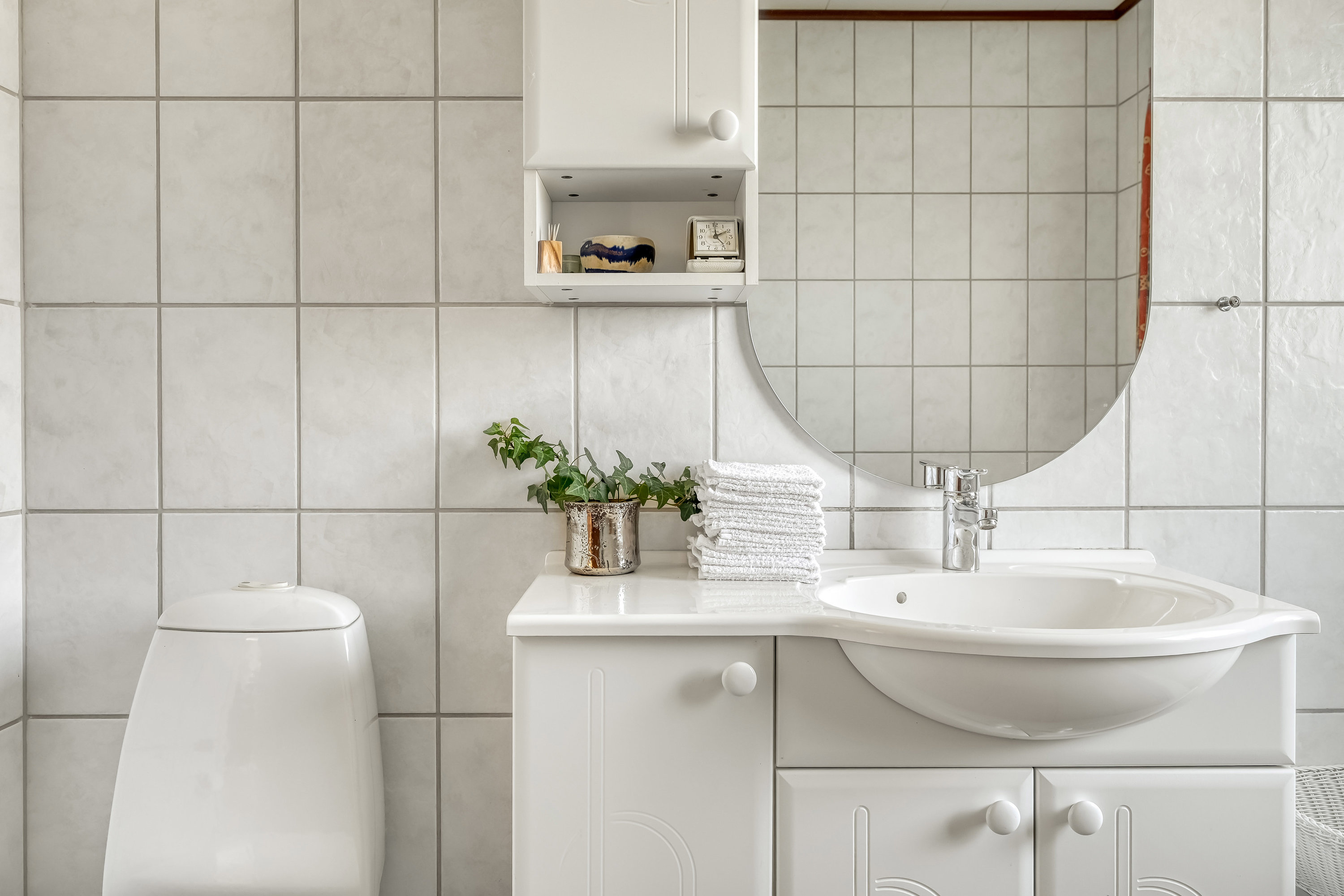 Fremhævet toilet billede i fuldskærmstilstand. Billede af Engvej 18, 6840 Oksbøl