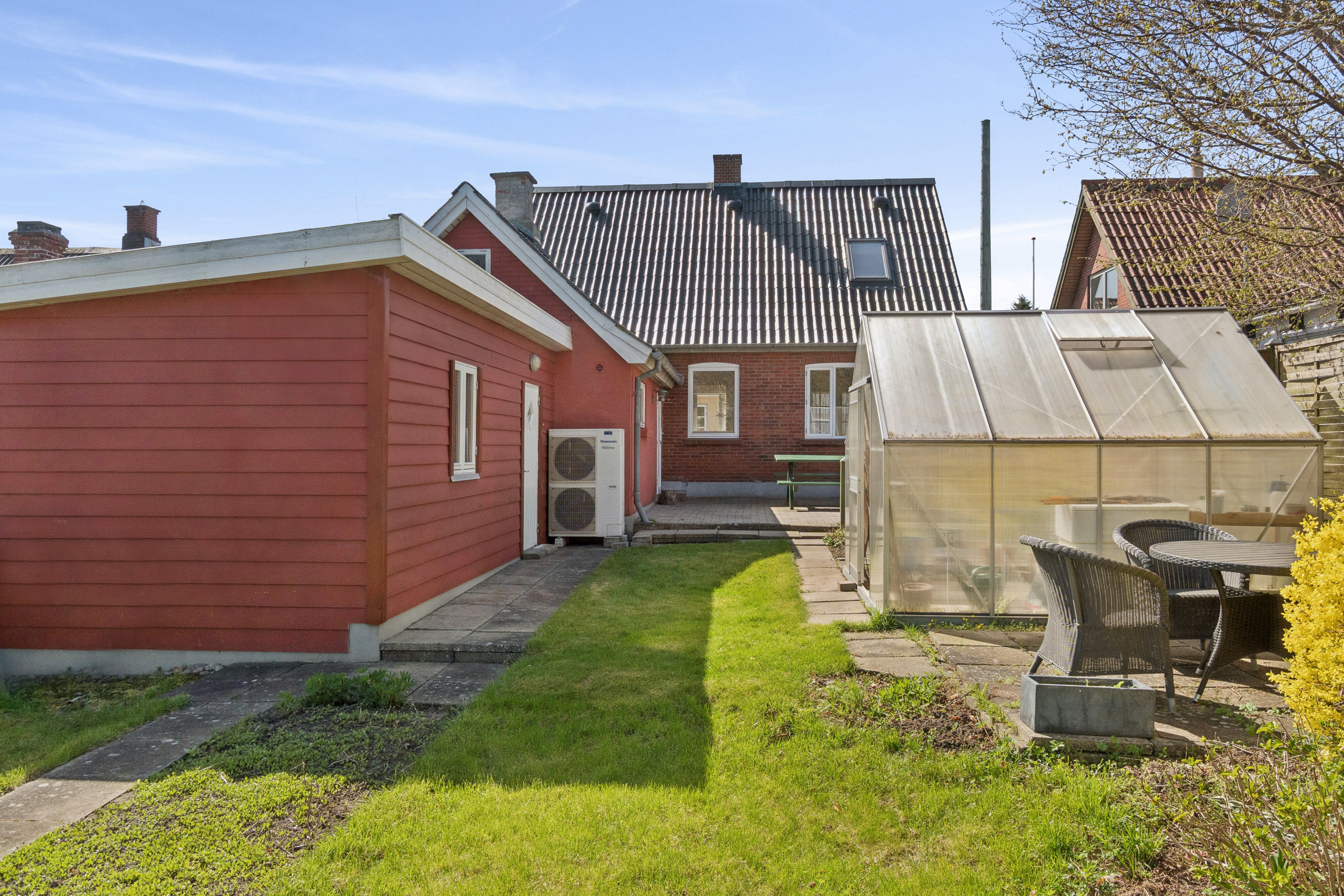 Fremhævet have billede i fuldskærmstilstand. Billede af Rævegade 10, Spodsbjerg, 5900 Rudkøbing