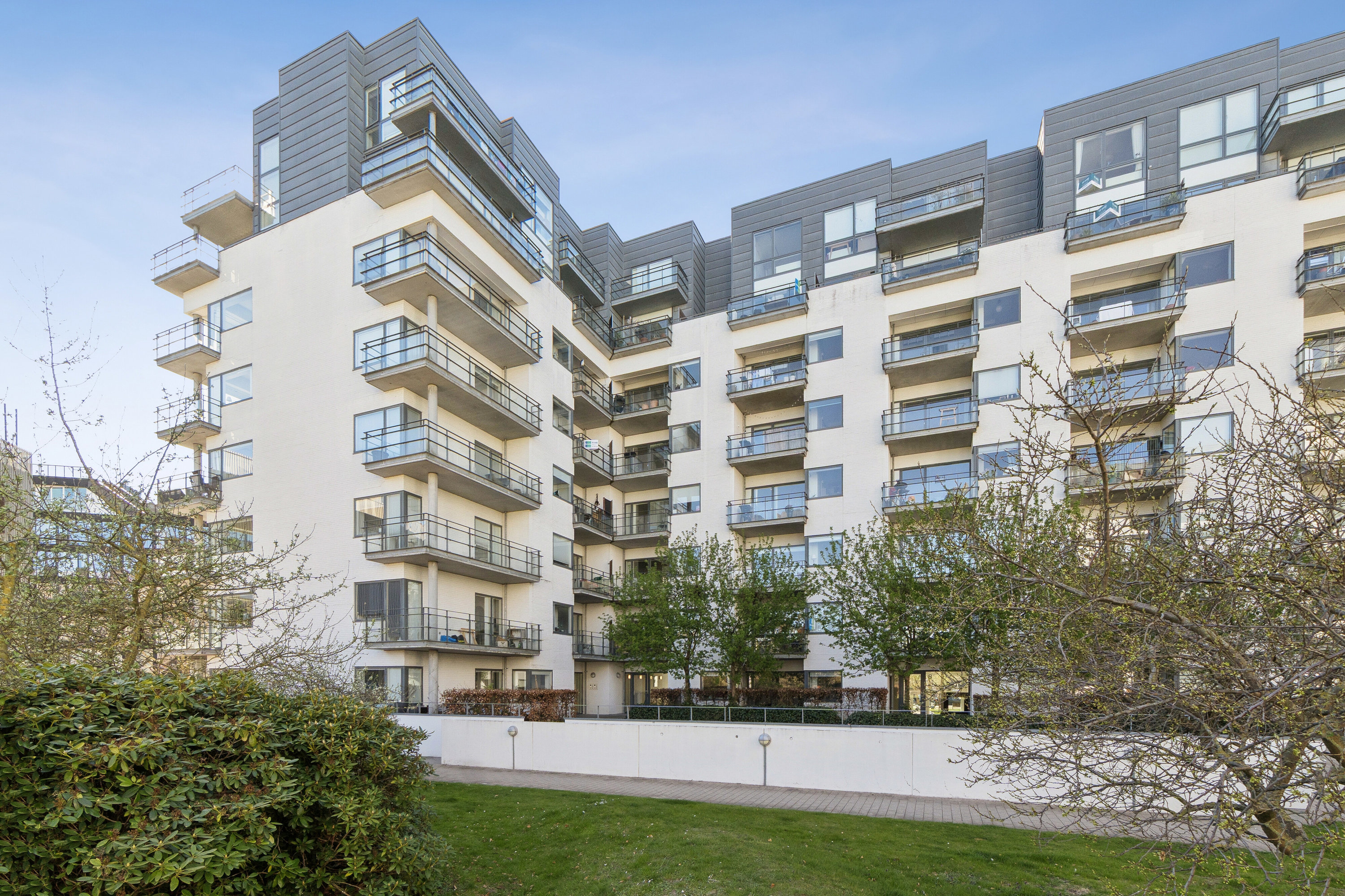 Fremhævet gårdmiljø billede i fuldskærmstilstand. Billede af Jens Otto Krags Gade 6, 6. th., 2300 København S