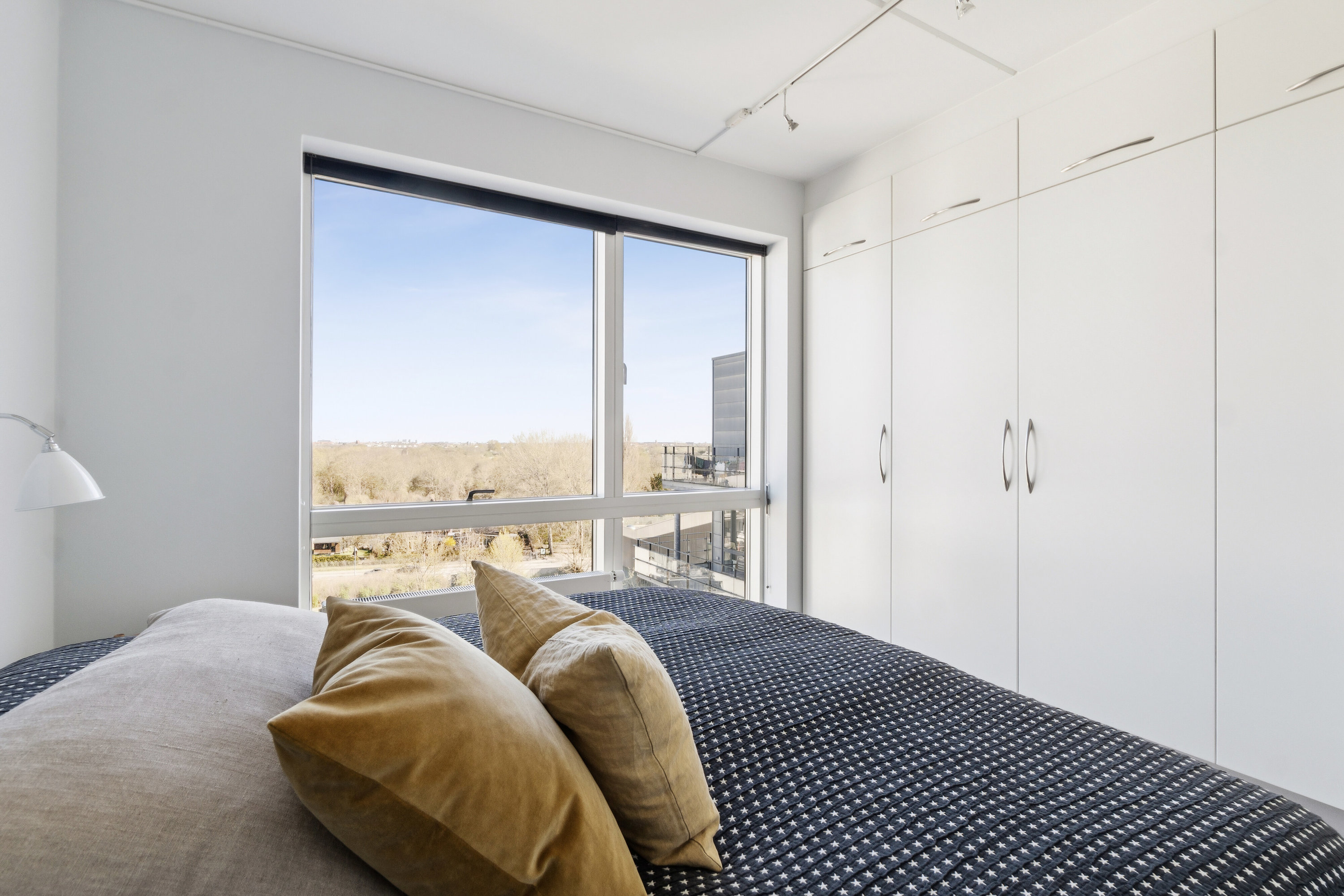 Fremhævet soveværelse billede i fuldskærmstilstand. Billede af Jens Otto Krags Gade 6, 6. th., 2300 København S