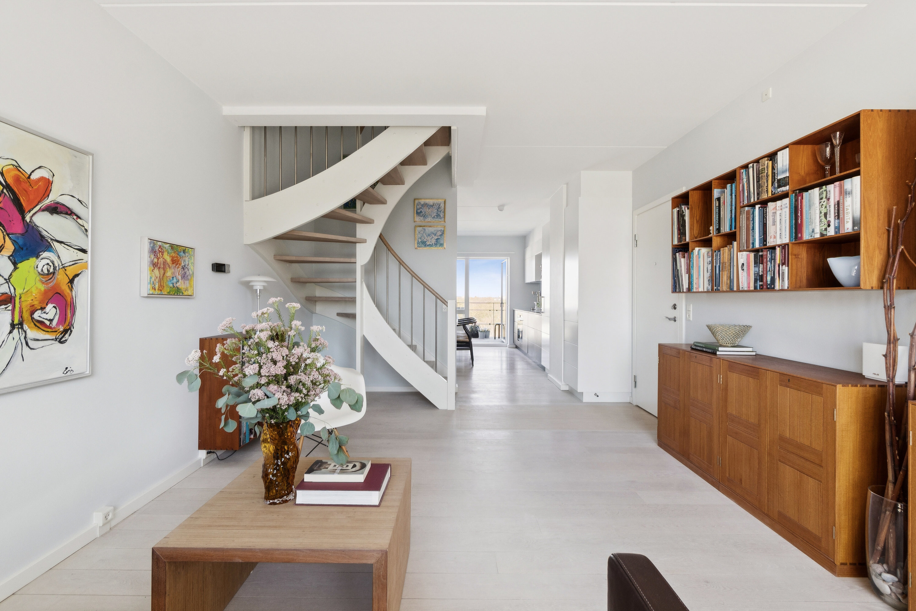 Fremhævet gang billede i fuldskærmstilstand. Billede af Jens Otto Krags Gade 6, 6. th., 2300 København S