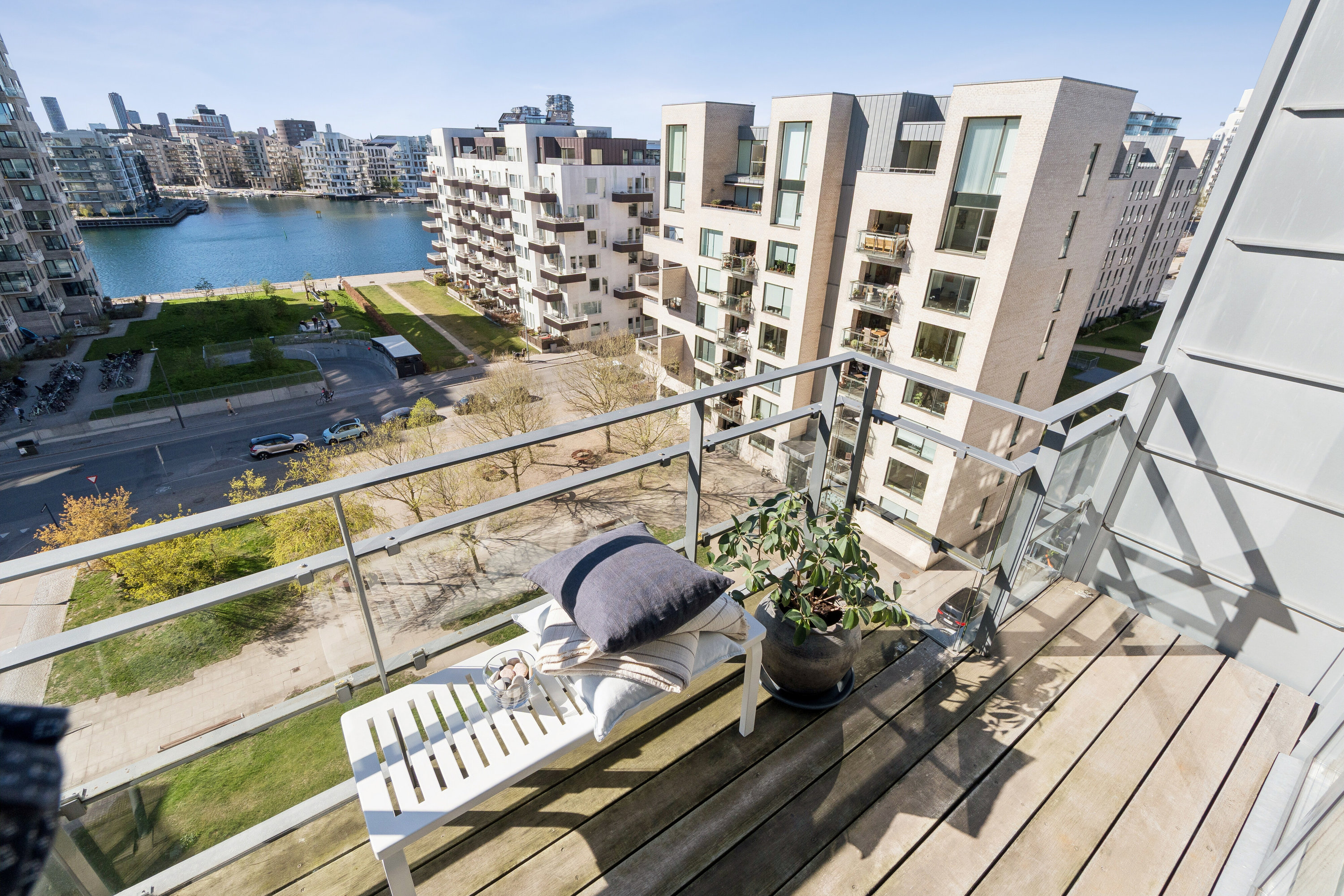 Fremhævet altan billede i fuldskærmstilstand. Billede af Jens Otto Krags Gade 6, 6. th., 2300 København S