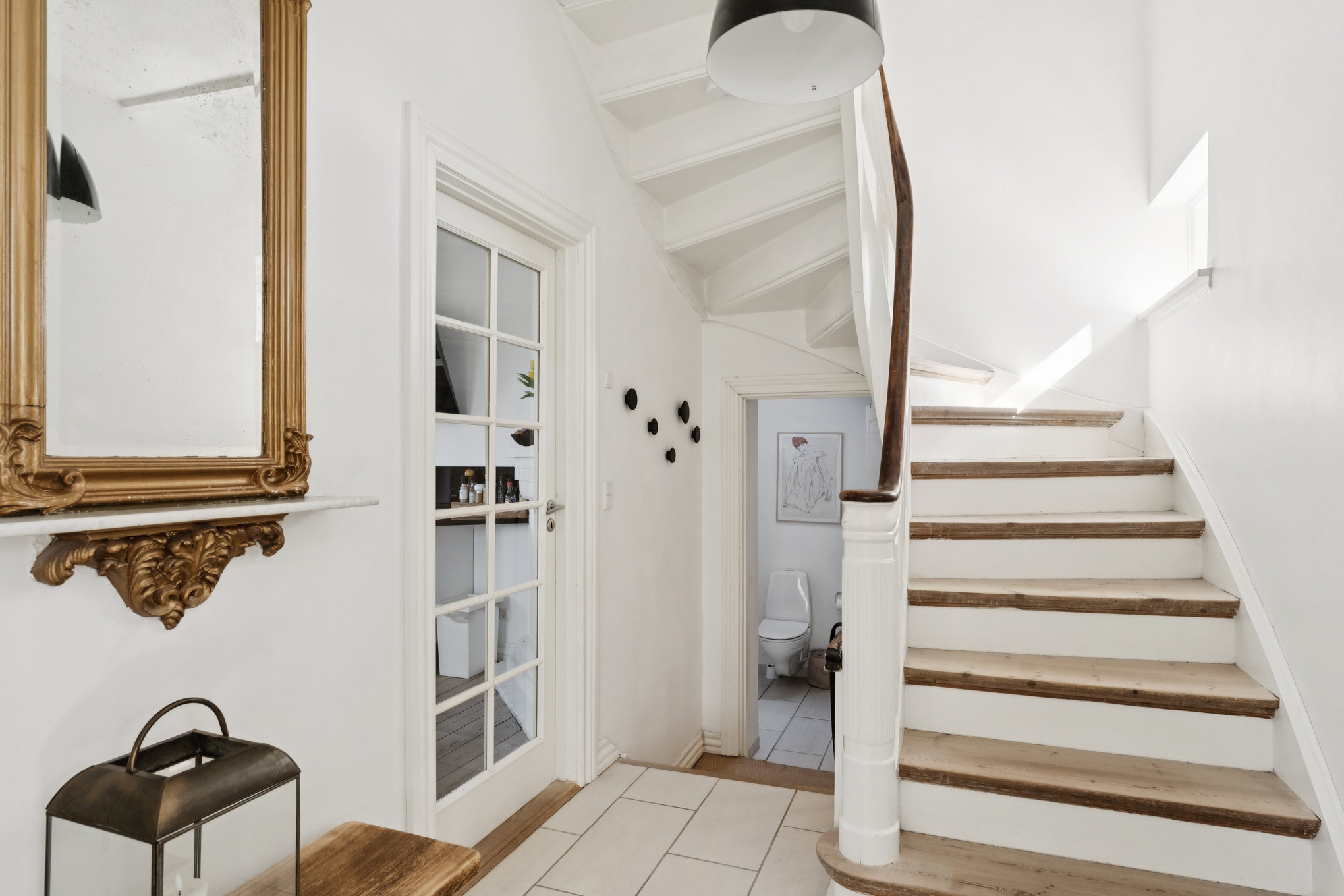 Fremhævet trappe billede i fuldskærmstilstand. Billede af Kristrupvej 55, 8960 Randers SØ