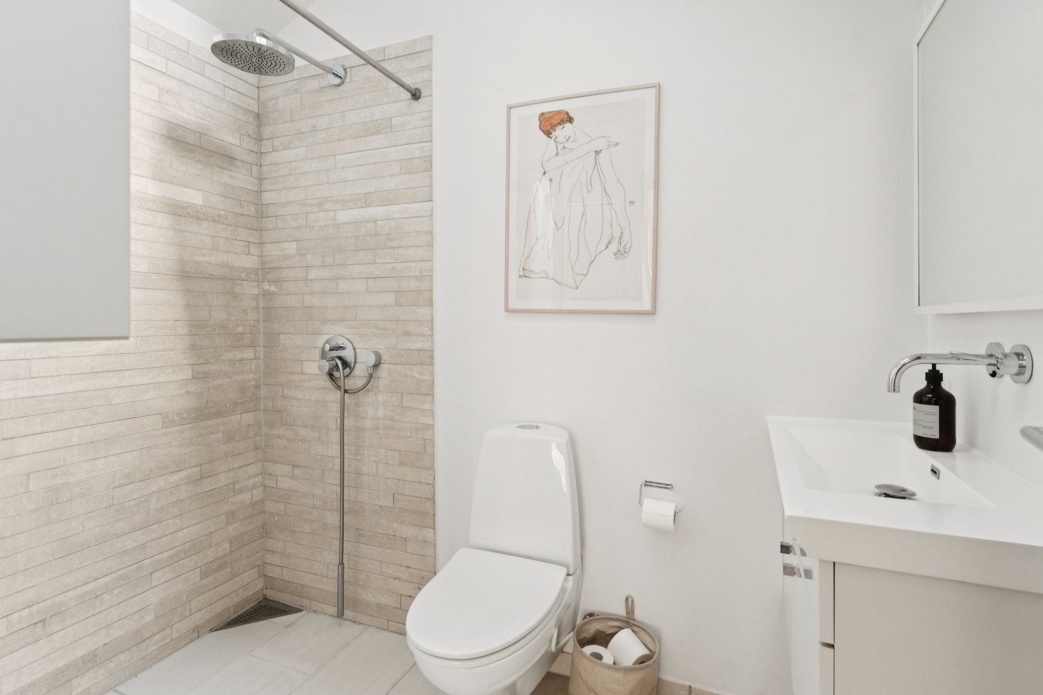 Fremhævet badeværelse billede i fuldskærmstilstand. Billede af Kristrupvej 55, 8960 Randers SØ