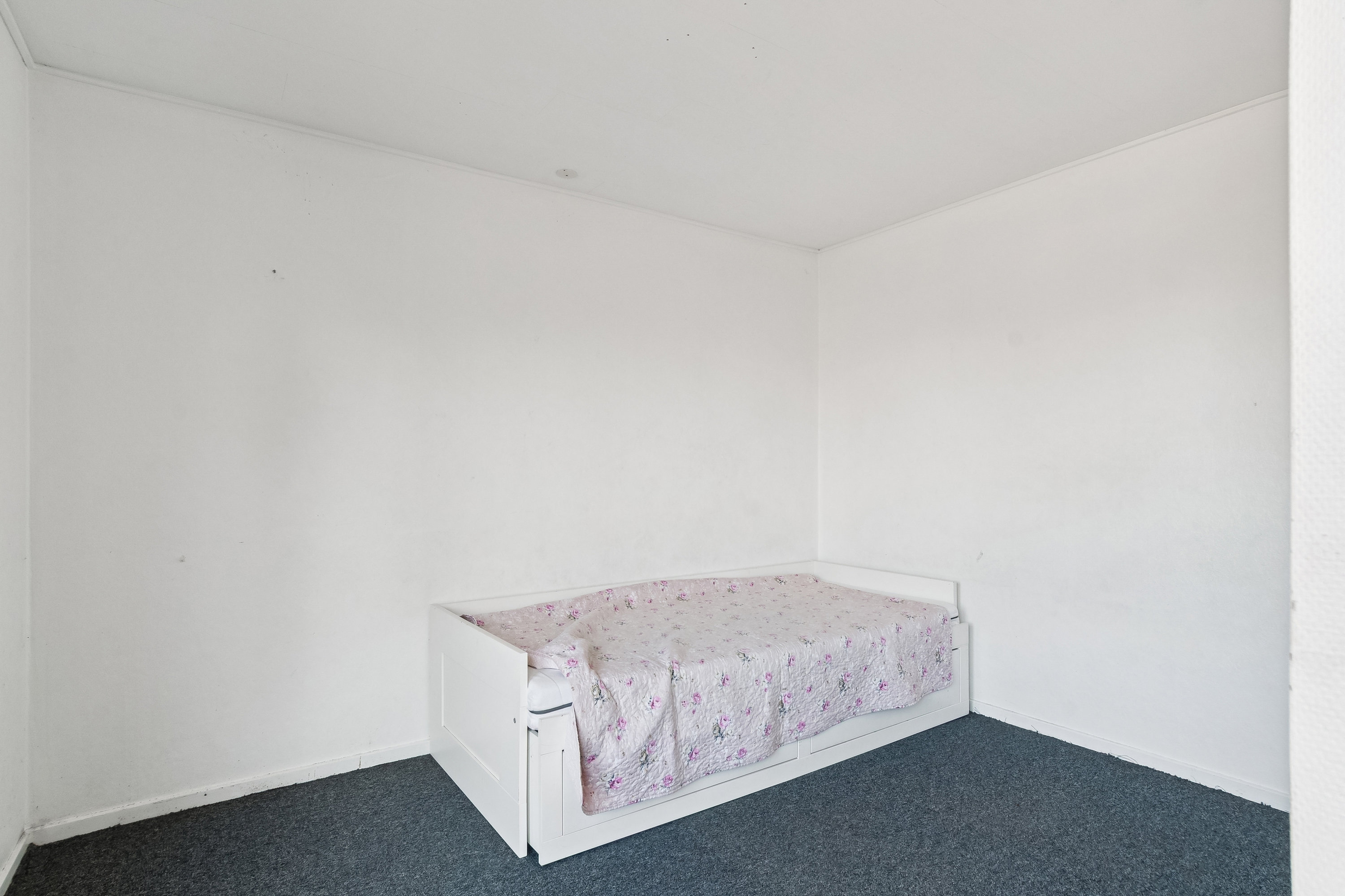 Fremhævet værelse billede i fuldskærmstilstand. Billede af Præstefælledvej 30, 2770 Kastrup