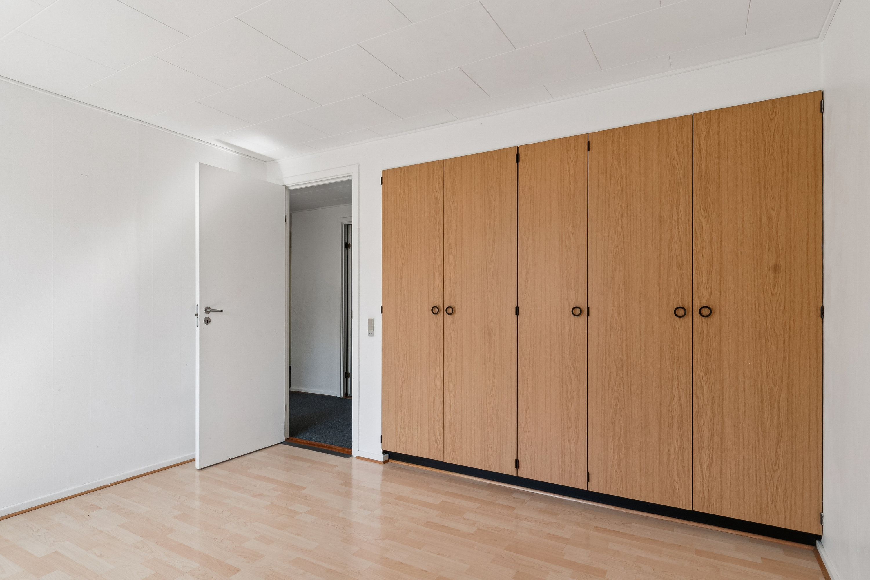 Fremhævet værelse billede i fuldskærmstilstand. Billede af Præstefælledvej 30, 2770 Kastrup