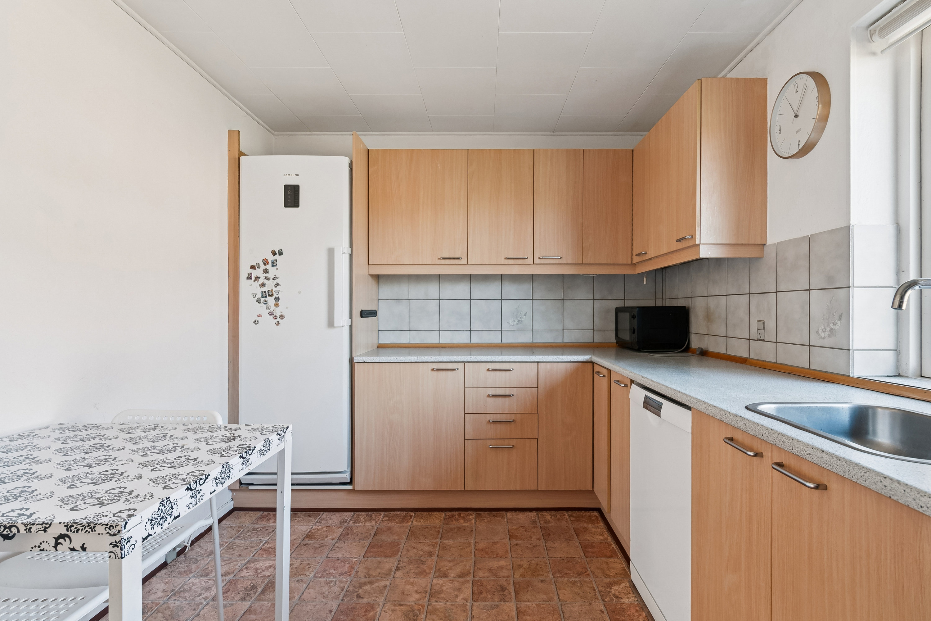 Fremhævet køkken billede i fuldskærmstilstand. Billede af Præstefælledvej 30, 2770 Kastrup