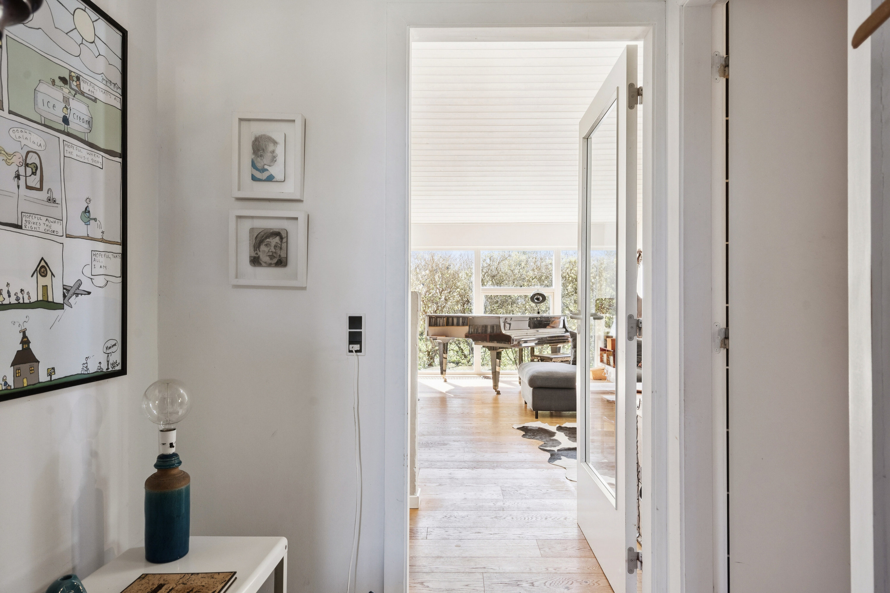 Fremhævet entré billede i fuldskærmstilstand. Billede af Tyrrestrupvej 9, 8270 Højbjerg