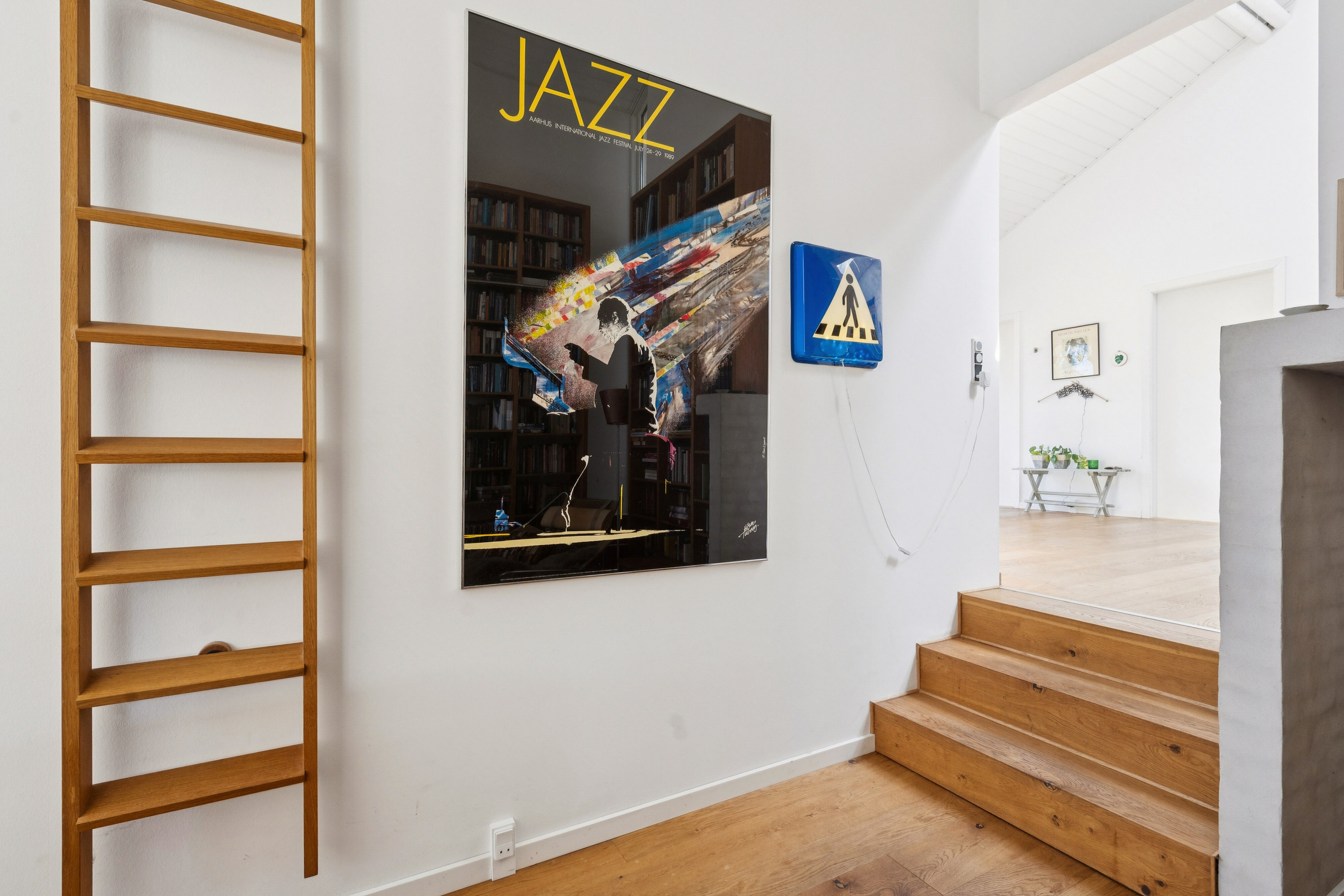 Fremhævet trappe billede i fuldskærmstilstand. Billede af Tyrrestrupvej 9, 8270 Højbjerg